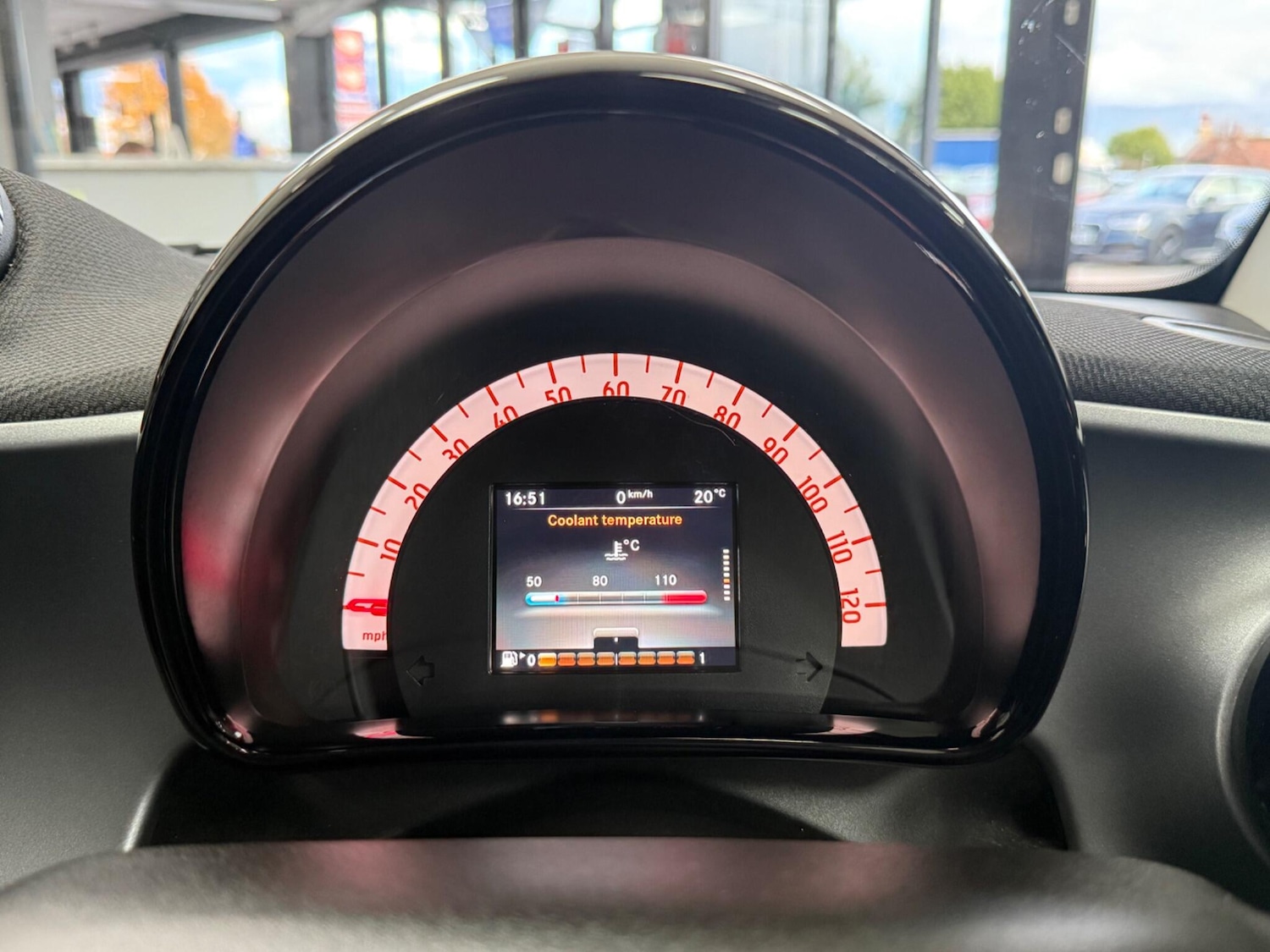 Used smart fortwo 2017 for sale - 76988782: Photo 28