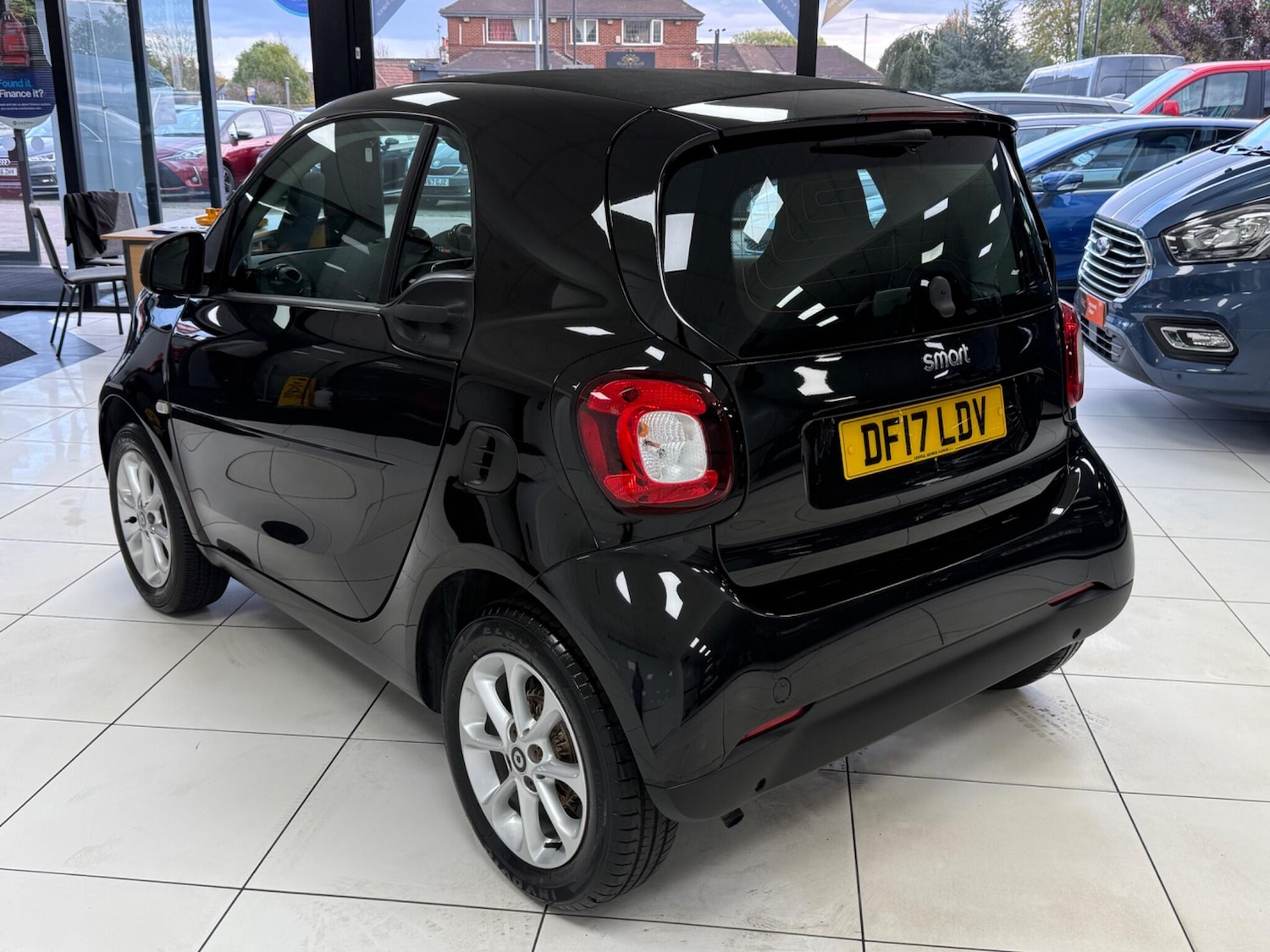 Used smart fortwo 2017 for sale - 76988782: Photo 43