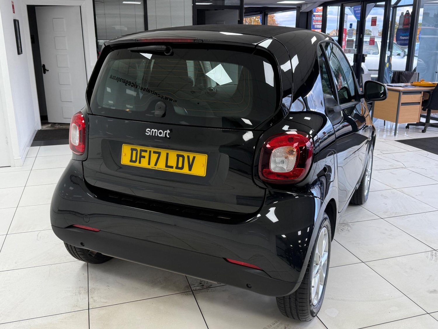 Used smart fortwo 2017 for sale - 76988782: Photo 45