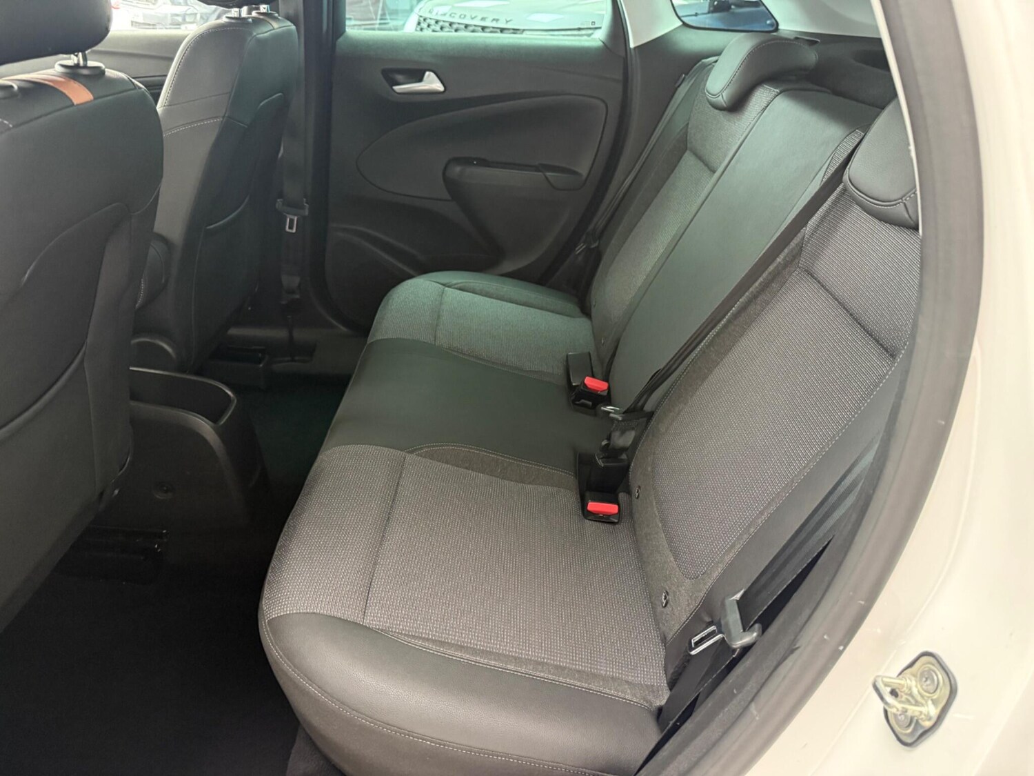 Used Vauxhall Crossland 2021 for sale - 75769050: Photo 12