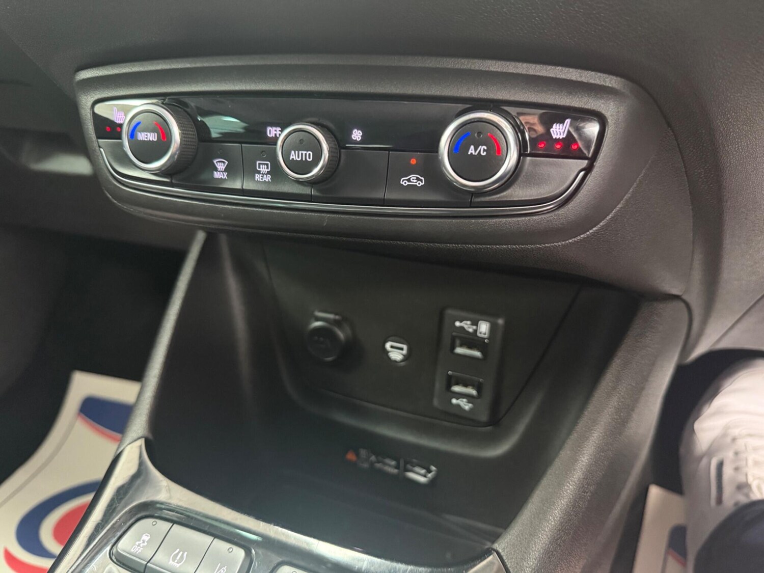 Used Vauxhall Crossland 2021 for sale - 75769050: Photo 33