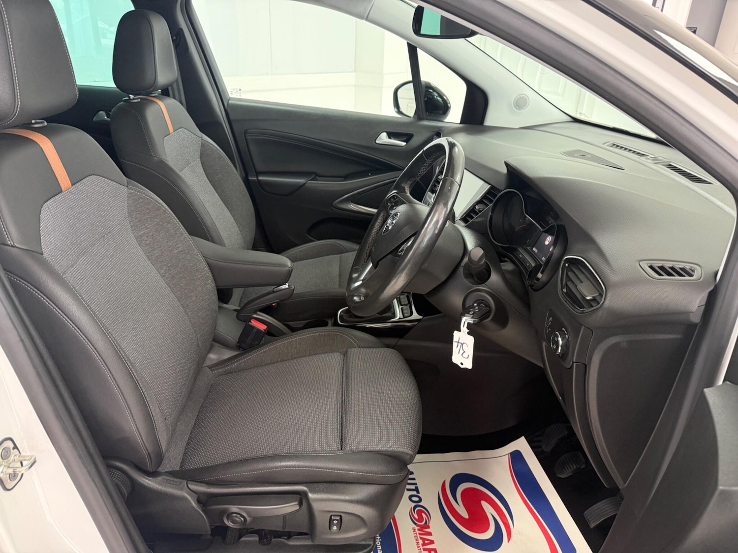 Used Vauxhall Crossland 2021 for sale - 75769050: Photo 9