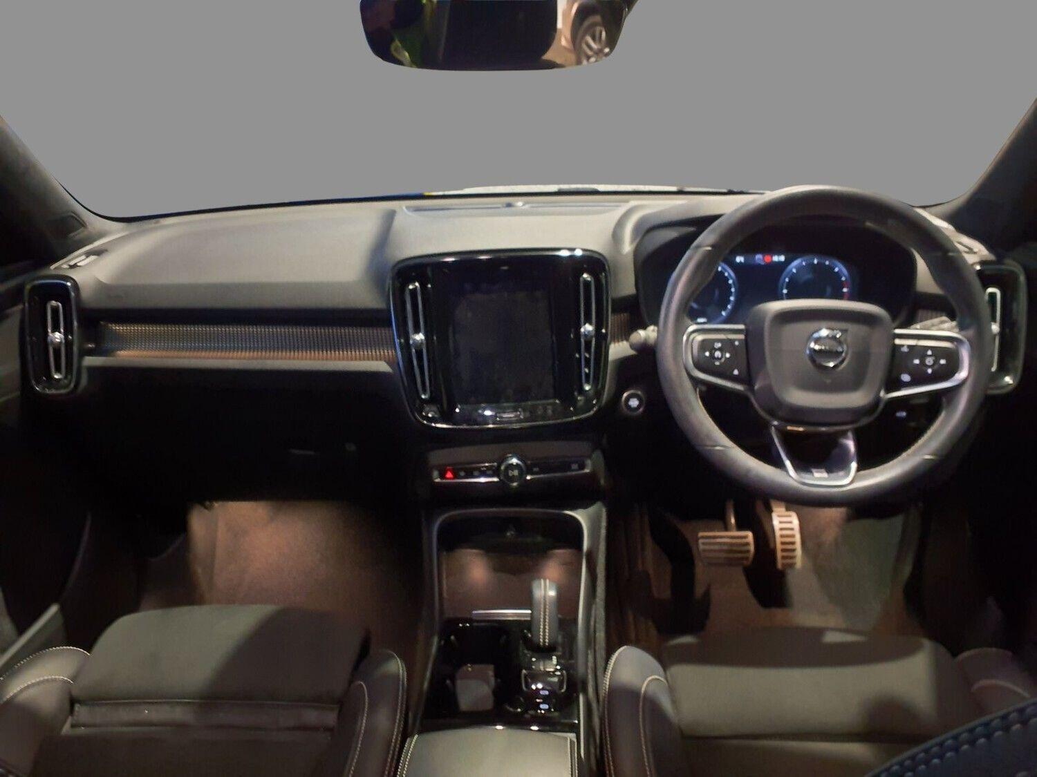 Used Volvo XC40 for sale - 77352110: Photo 5