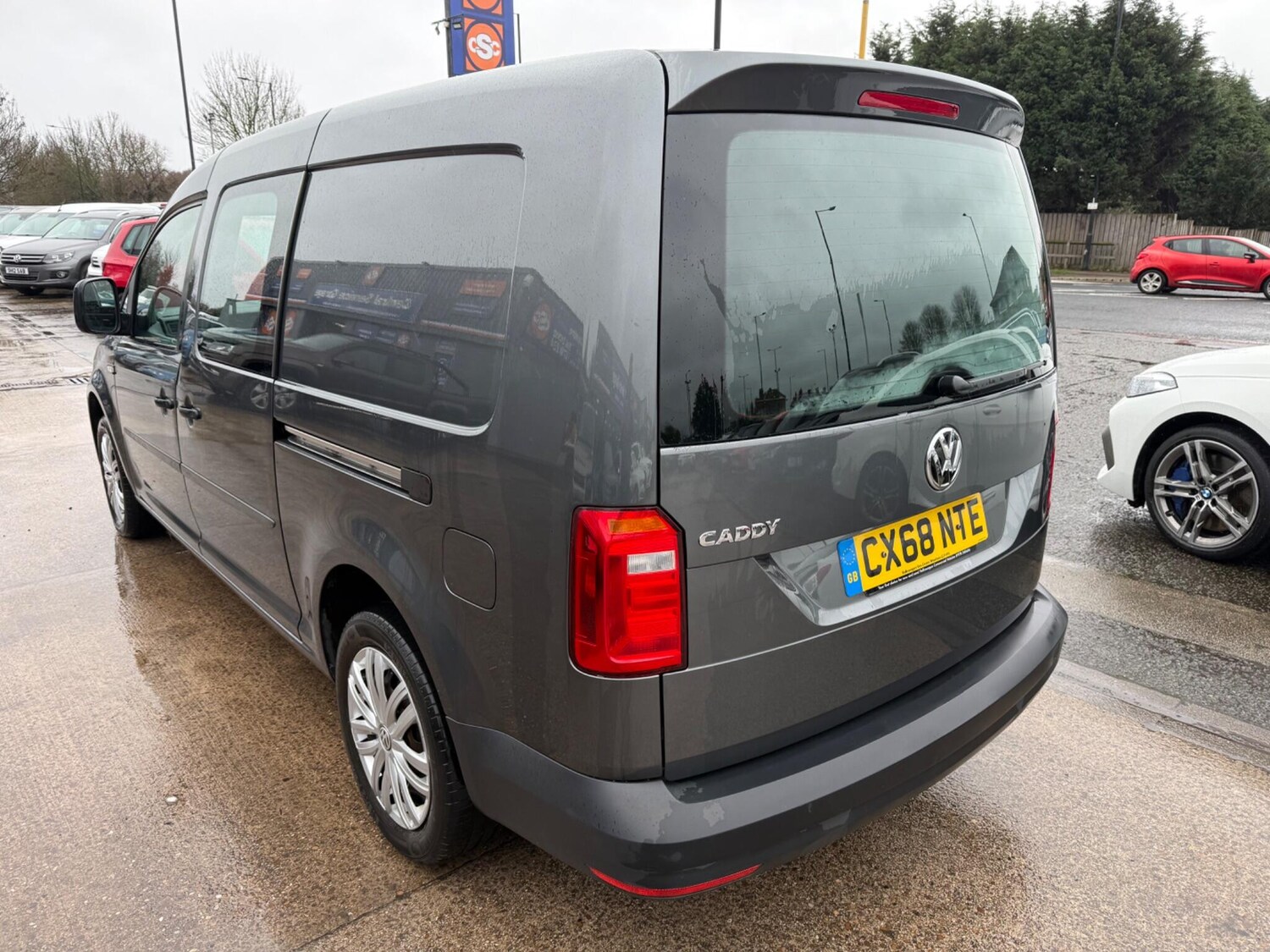 Used Volkswagen Caddy Maxi 2018 for sale - 77549646: Photo 28
