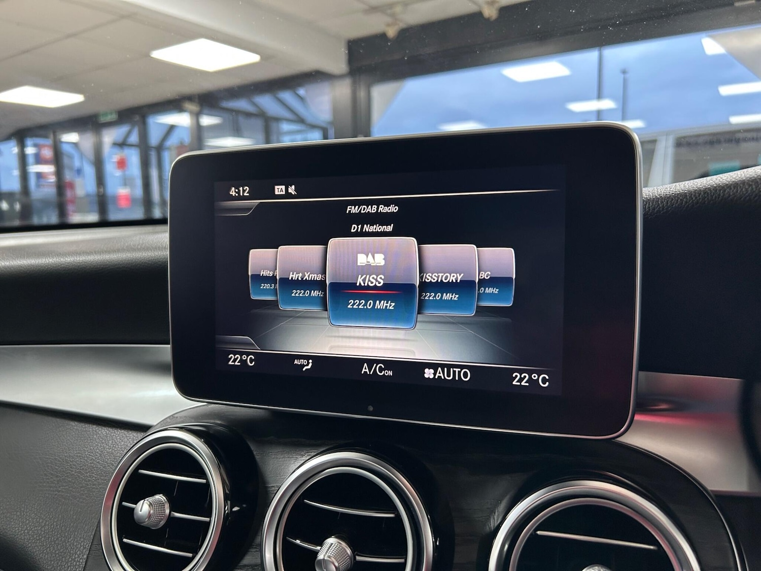 Used Mercedes-Benz GLC 2017 for sale - 76059893: Photo 34