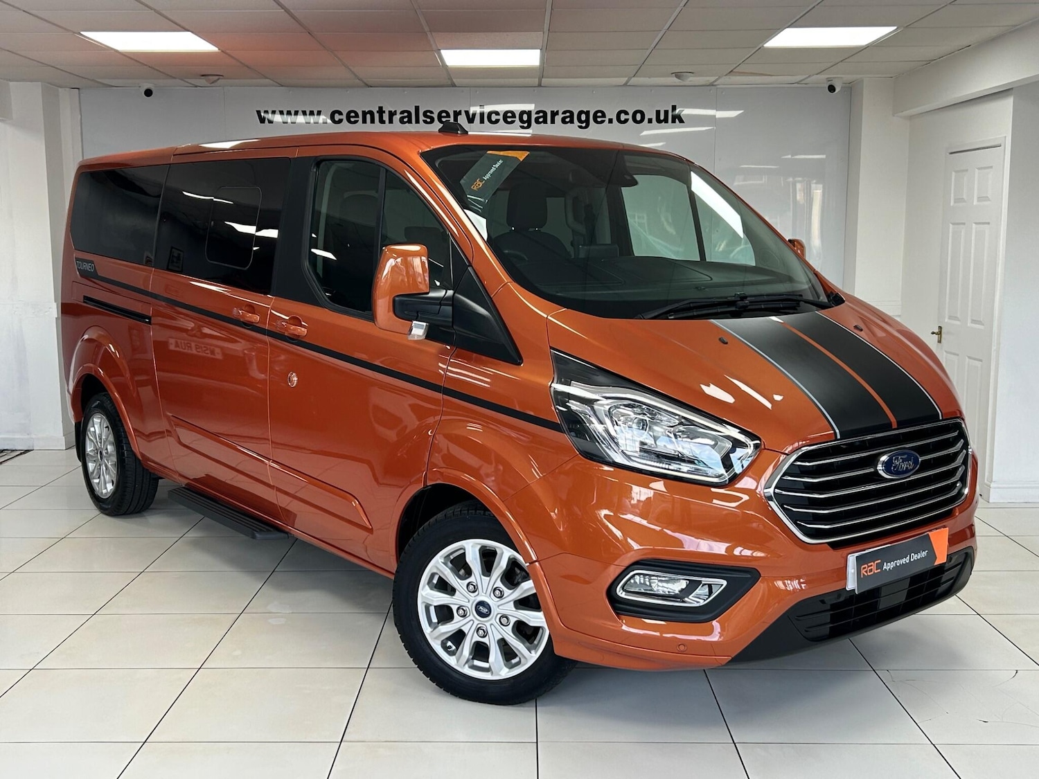 Used Ford Tourneo Custom 2022 for sale - 76270536: Photo 1