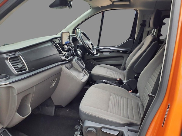 Used Ford Tourneo Custom 2022 for sale - 76270536: Photo 5