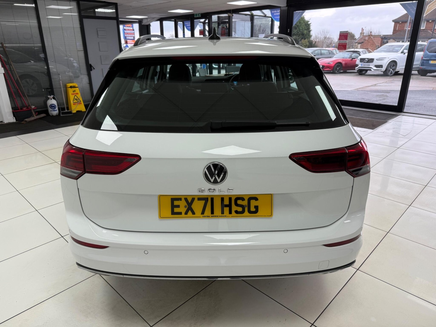 Used Volkswagen Golf 2021 for sale - 76743289: Photo 65