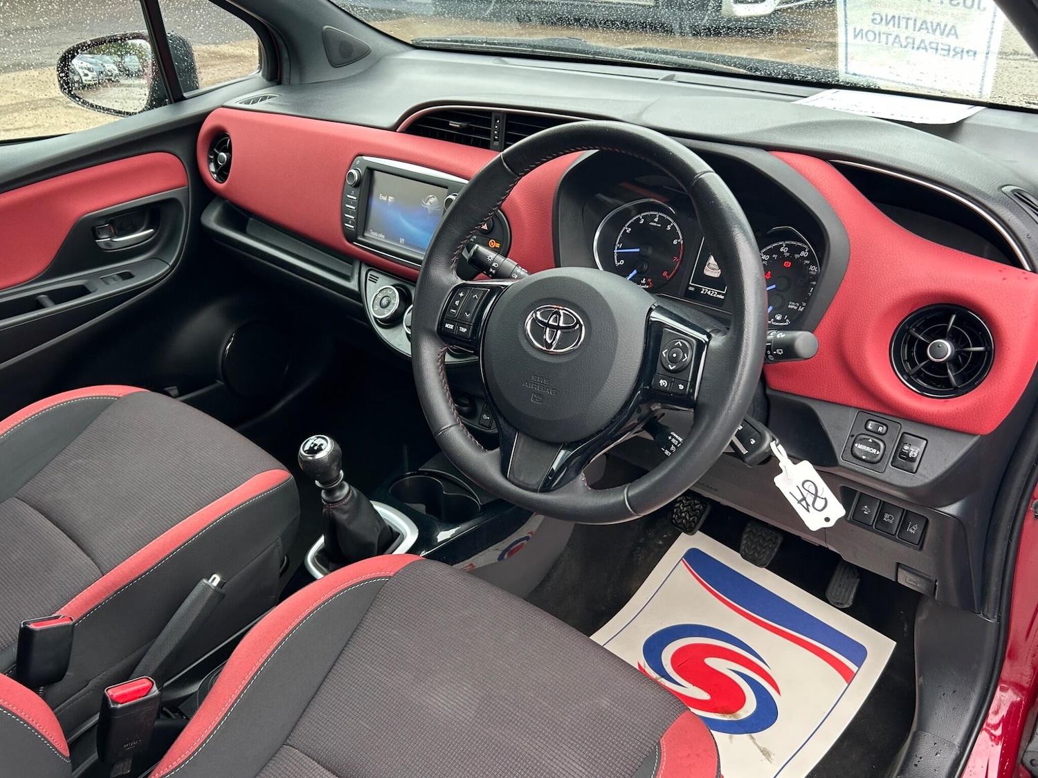 Used Toyota Yaris 2017 for sale - 75768981: Photo 7