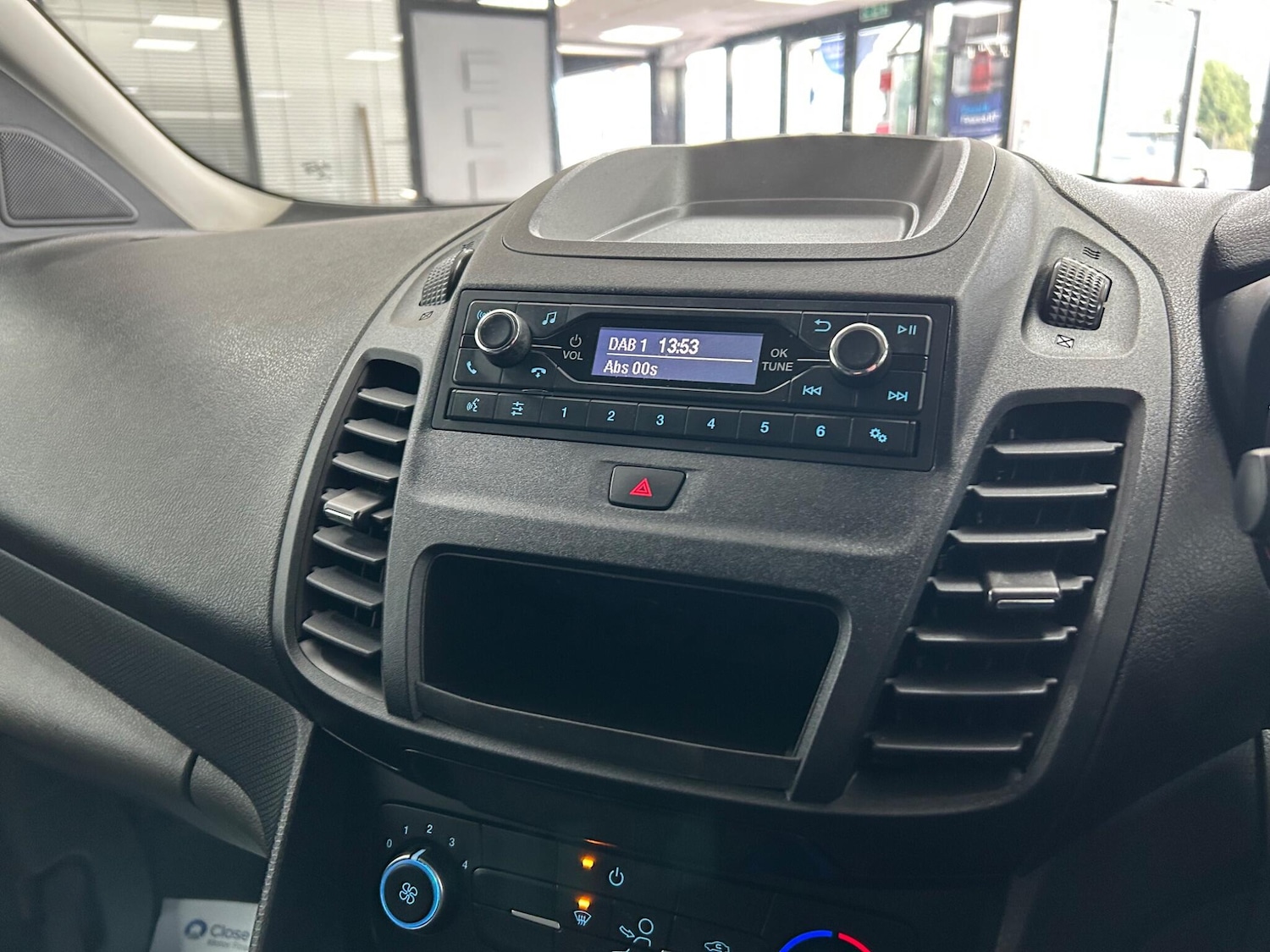 Used Ford Transit Connect 2020 for sale - 76472896: Photo 19