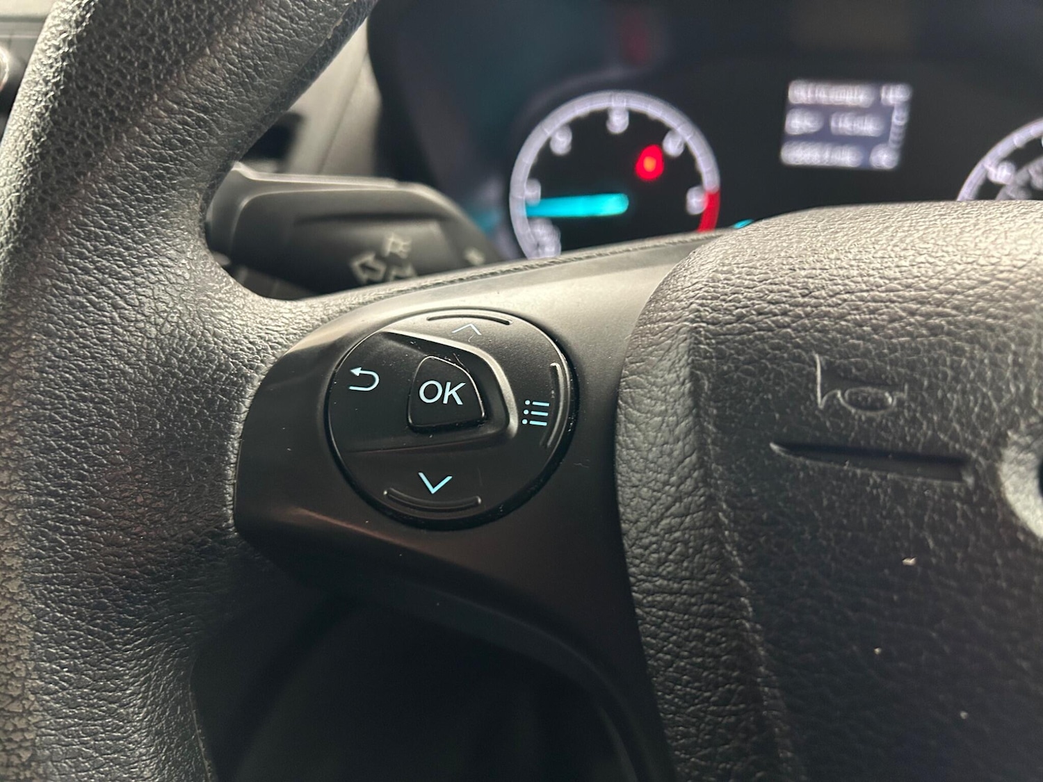 Used Ford Transit Connect 2020 for sale - 76472896: Photo 25