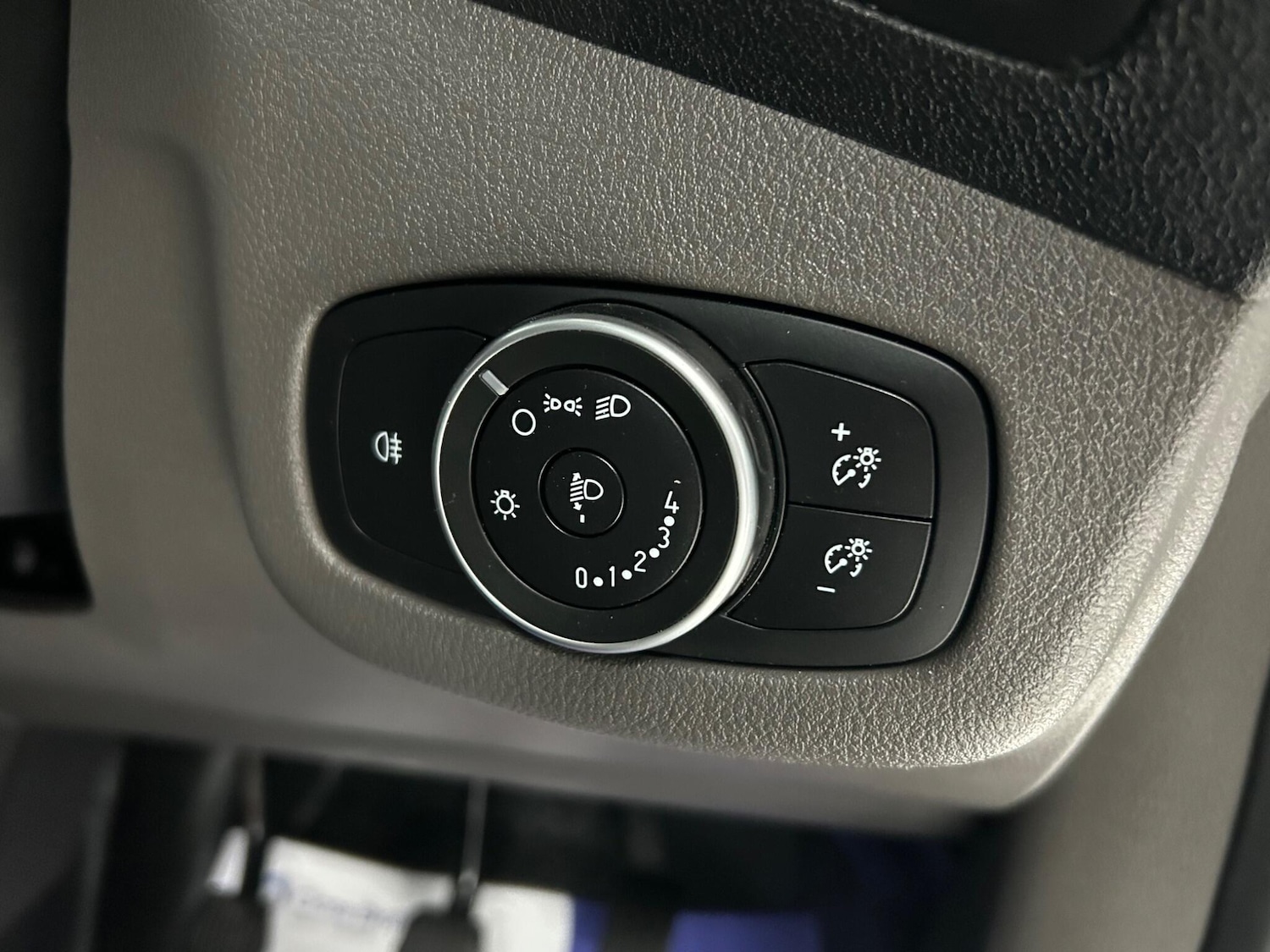 Used Ford Transit Connect 2020 for sale - 76472896: Photo 29