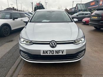 Used Volkswagen Golf 2020 for sale - 76952975: Photo