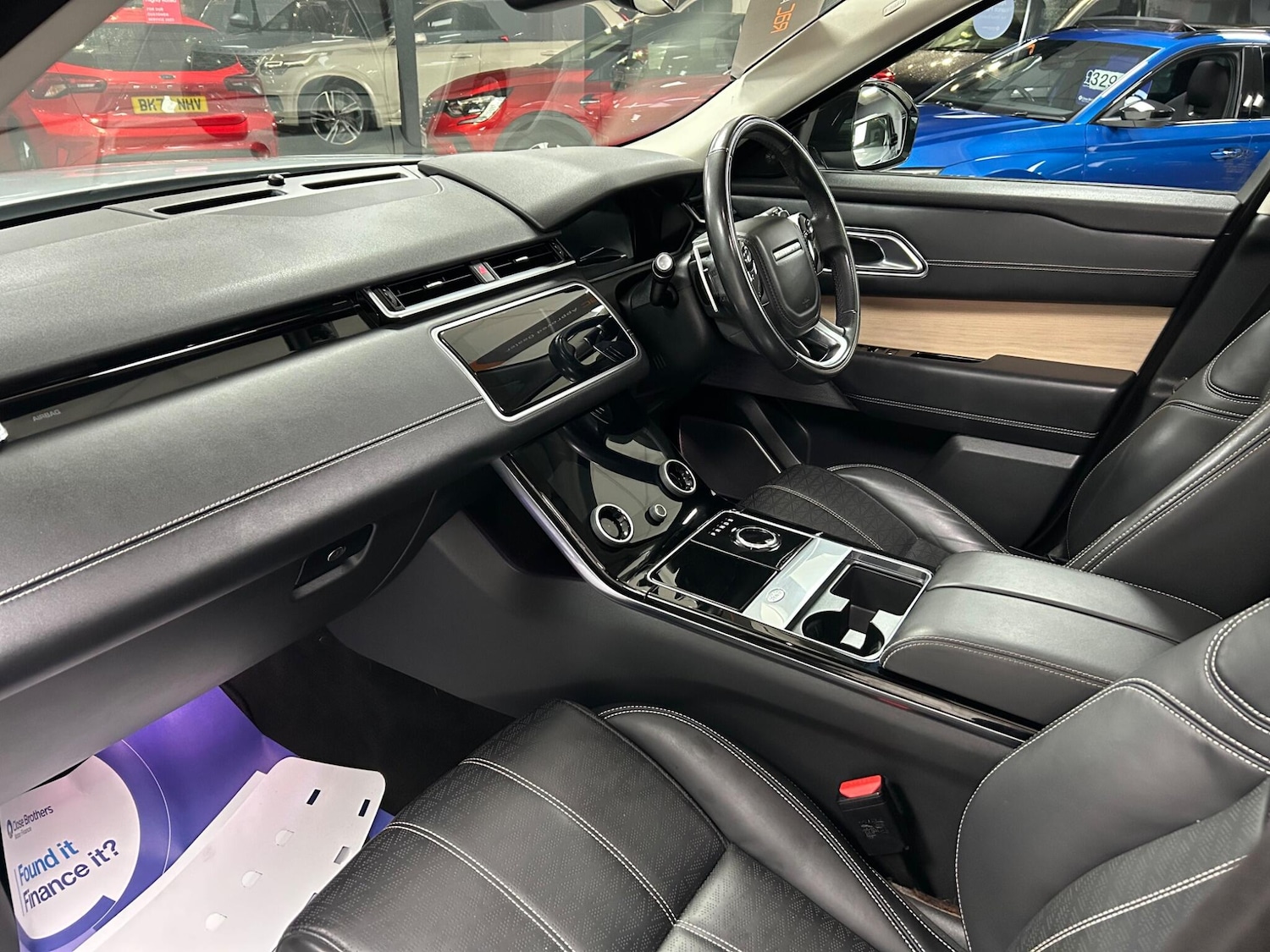 Used Land Rover Range Rover Velar 2017 for sale - 77497423: Photo 16