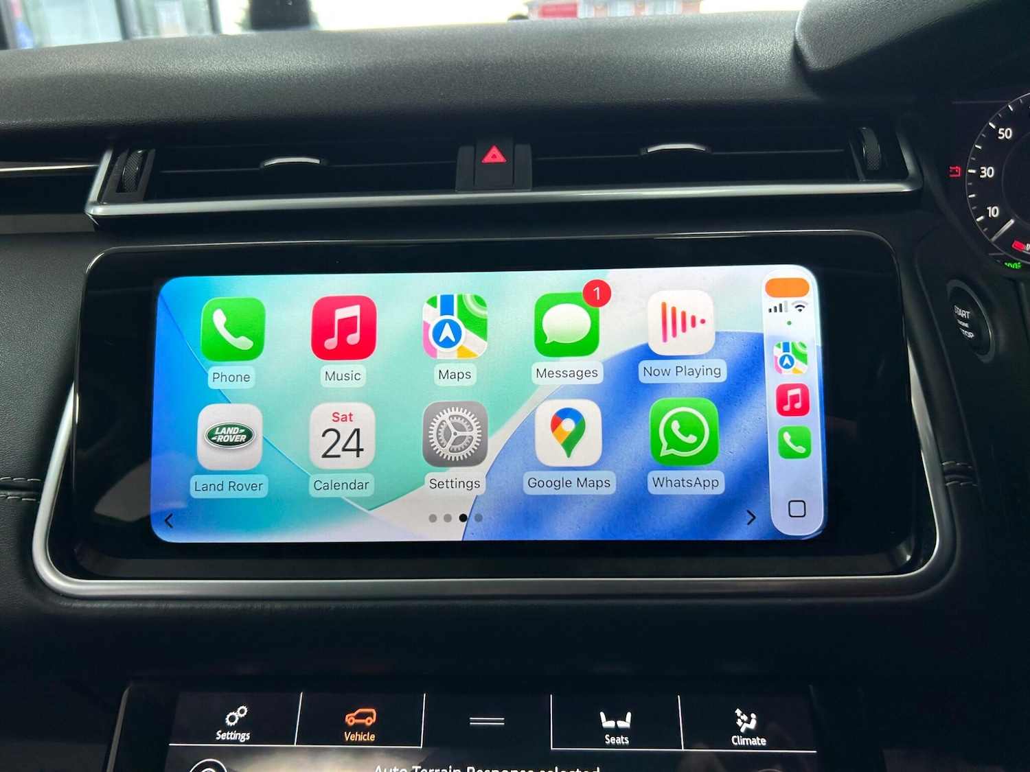 Used Land Rover Range Rover Velar 2017 for sale - 77497423: Photo 21