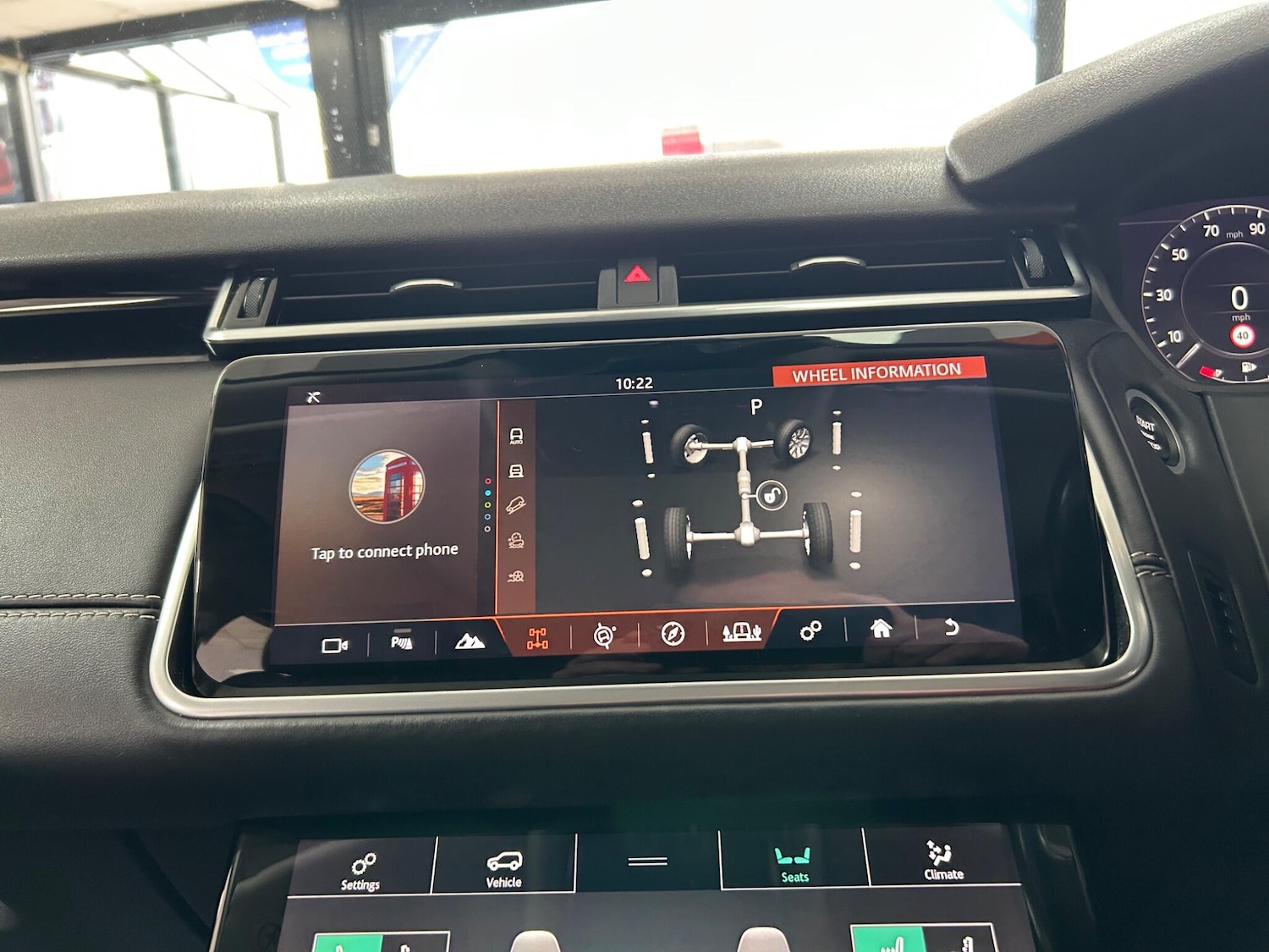 Used Land Rover Range Rover Velar 2017 for sale - 77497423: Photo 30