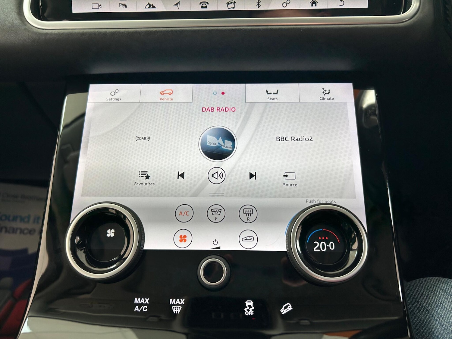 Used Land Rover Range Rover Velar 2017 for sale - 77497423: Photo 39