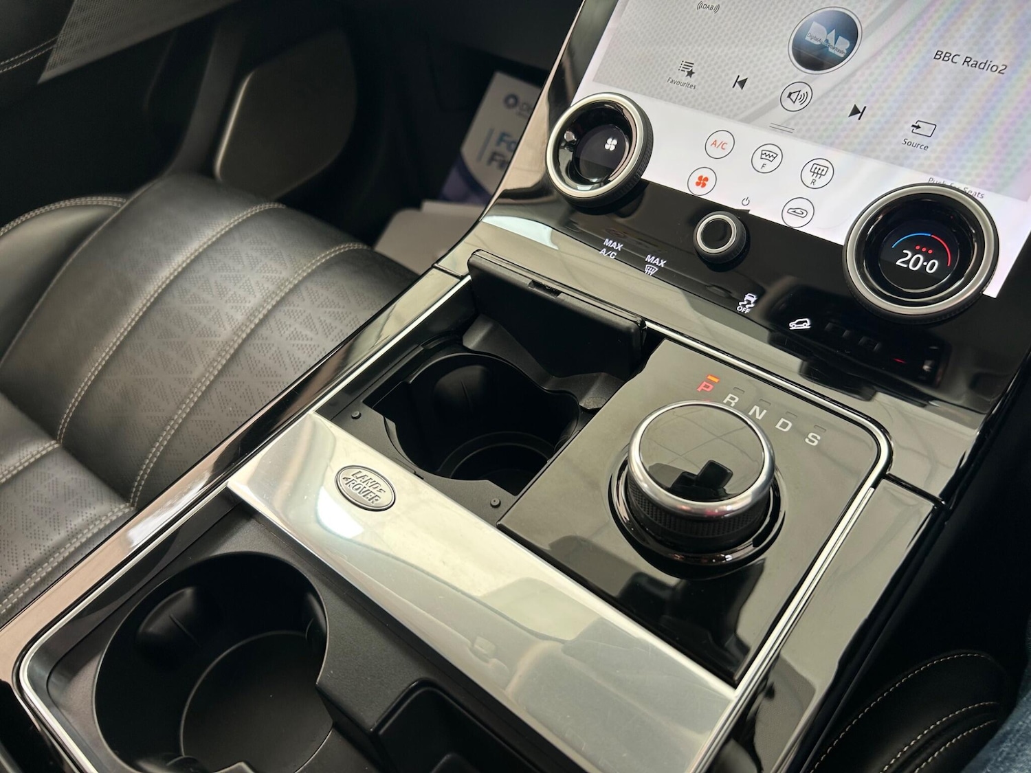 Used Land Rover Range Rover Velar 2017 for sale - 77497423: Photo 51