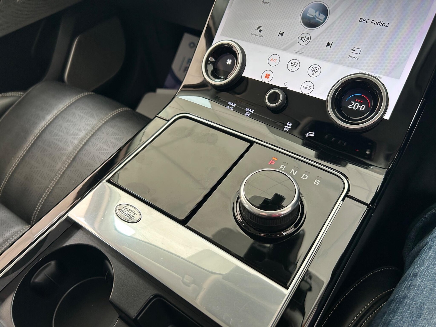 Used Land Rover Range Rover Velar 2017 for sale - 77497423: Photo 52