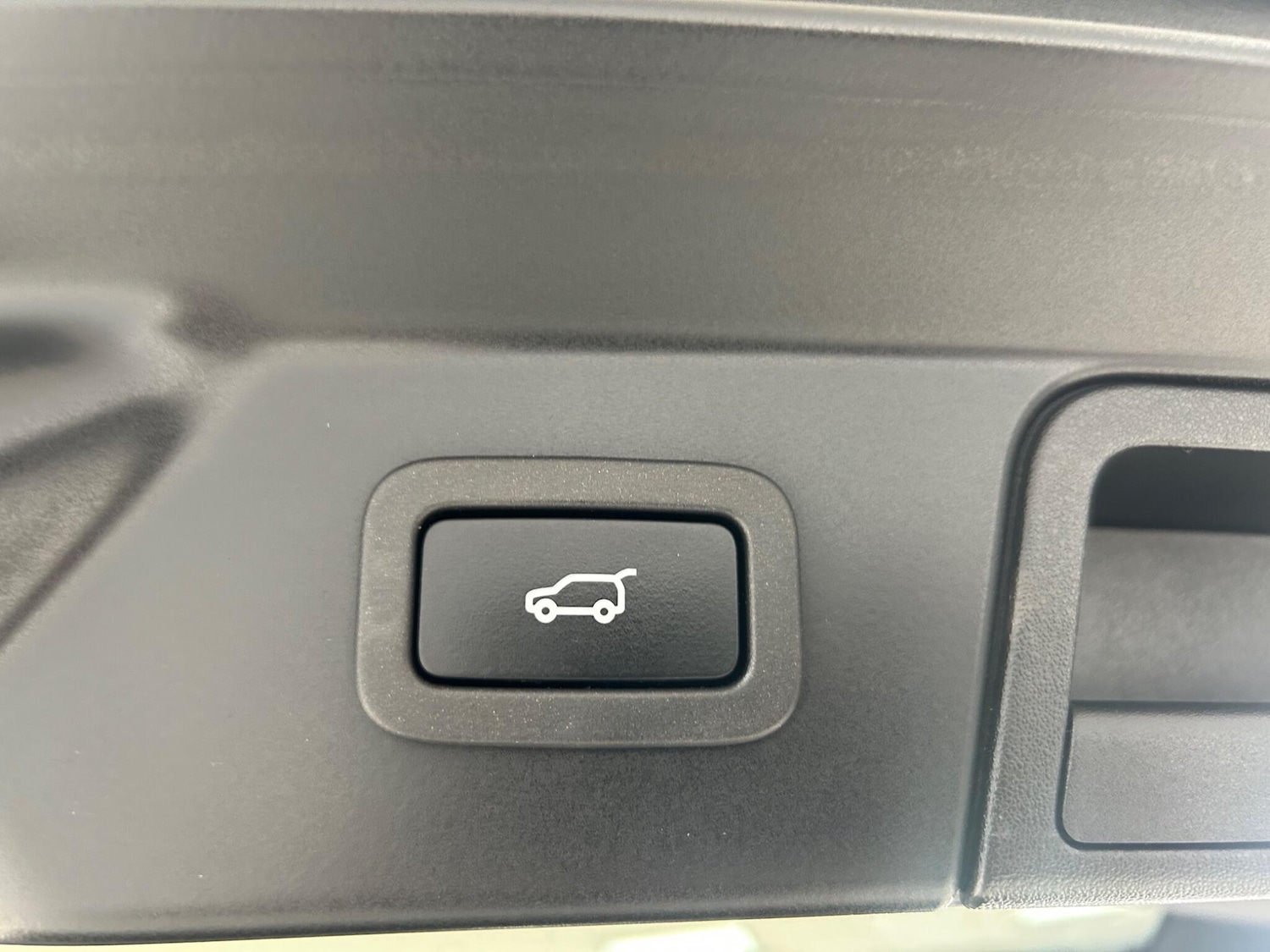 Used Land Rover Range Rover Velar 2017 for sale - 77497423: Photo 64