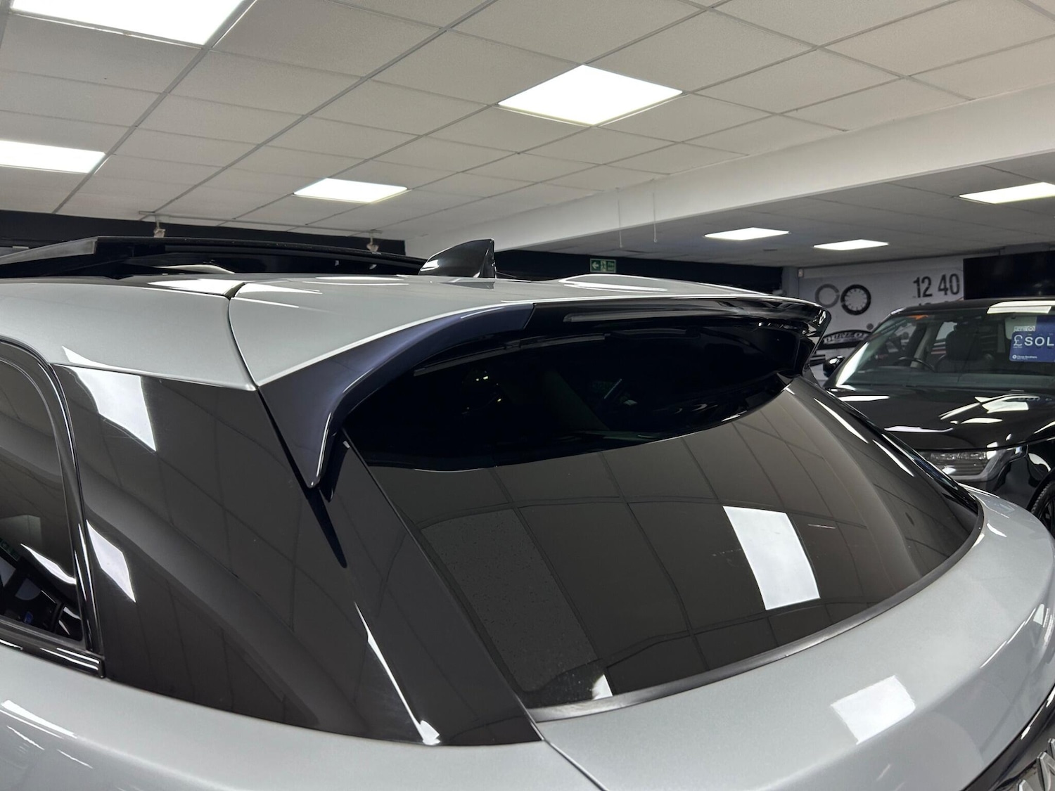 Used Land Rover Range Rover Velar 2017 for sale - 77497423: Photo 65