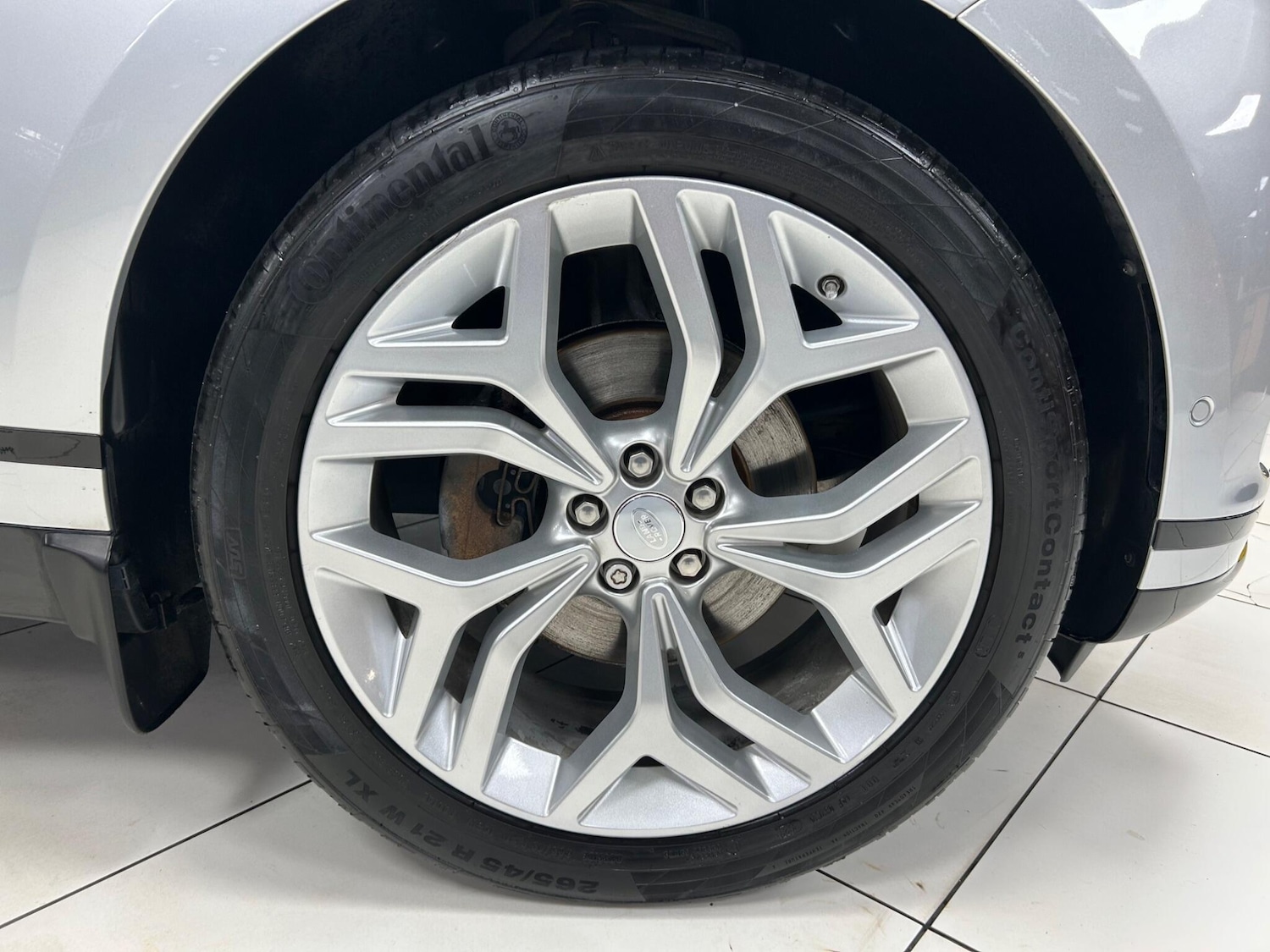 Used Land Rover Range Rover Velar 2017 for sale - 77497423: Photo 73