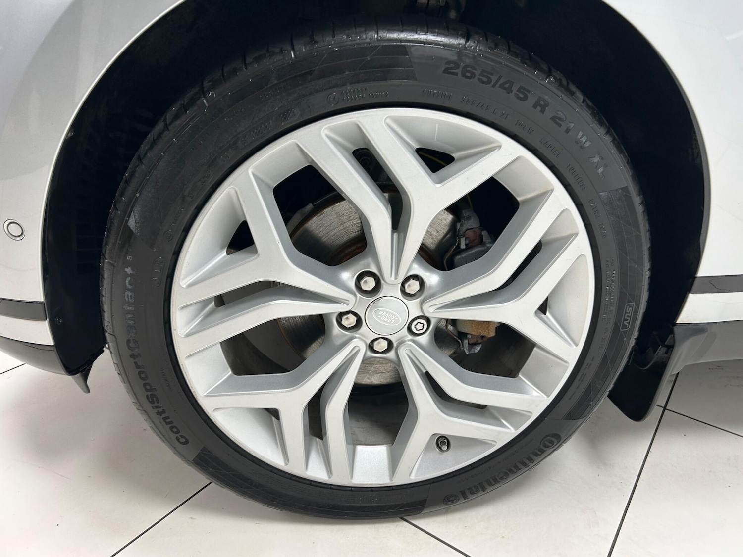 Used Land Rover Range Rover Velar 2017 for sale - 77497423: Photo 75