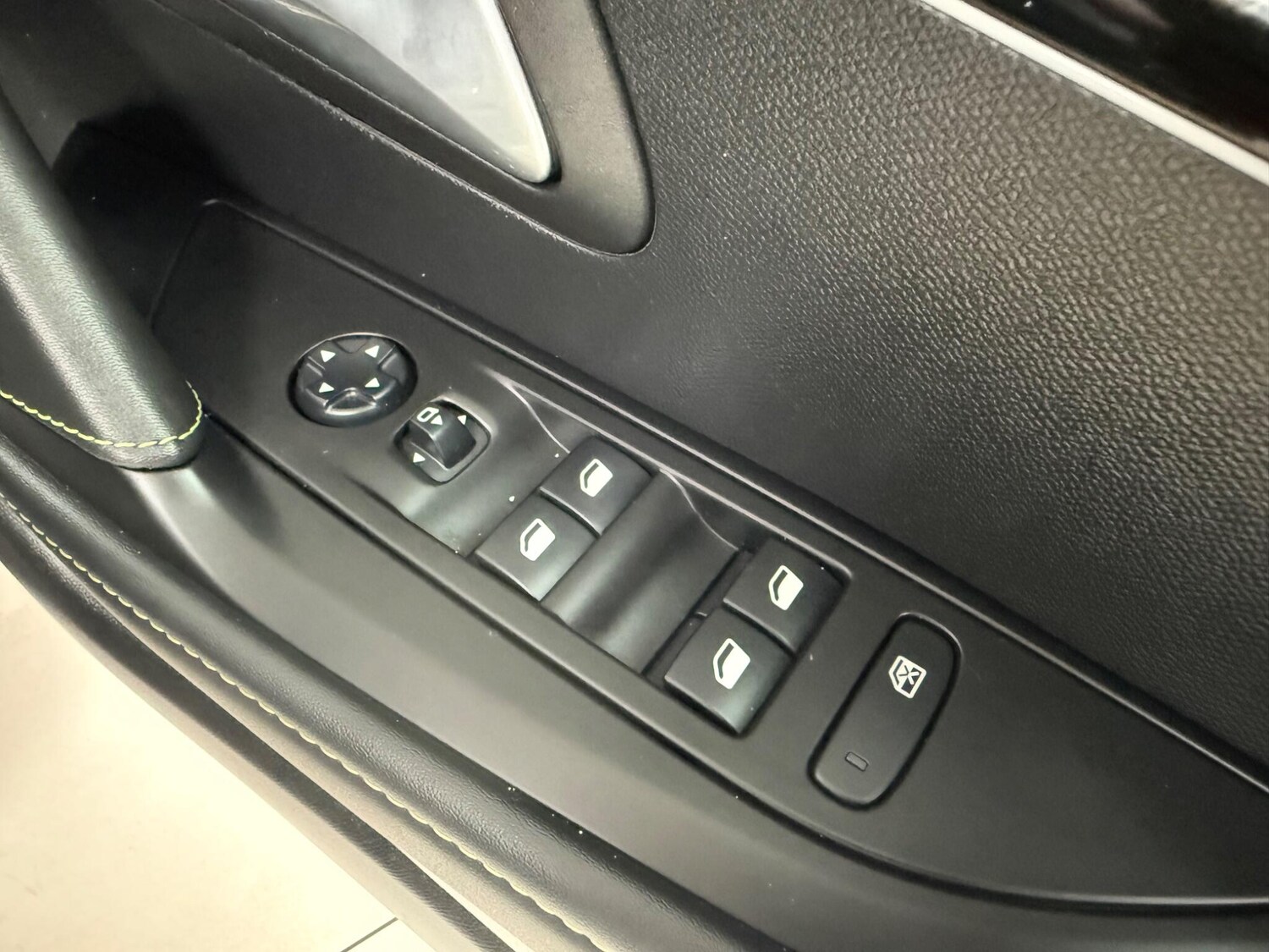 Used Peugeot E-208 2021 for sale - 77411202: Photo 66