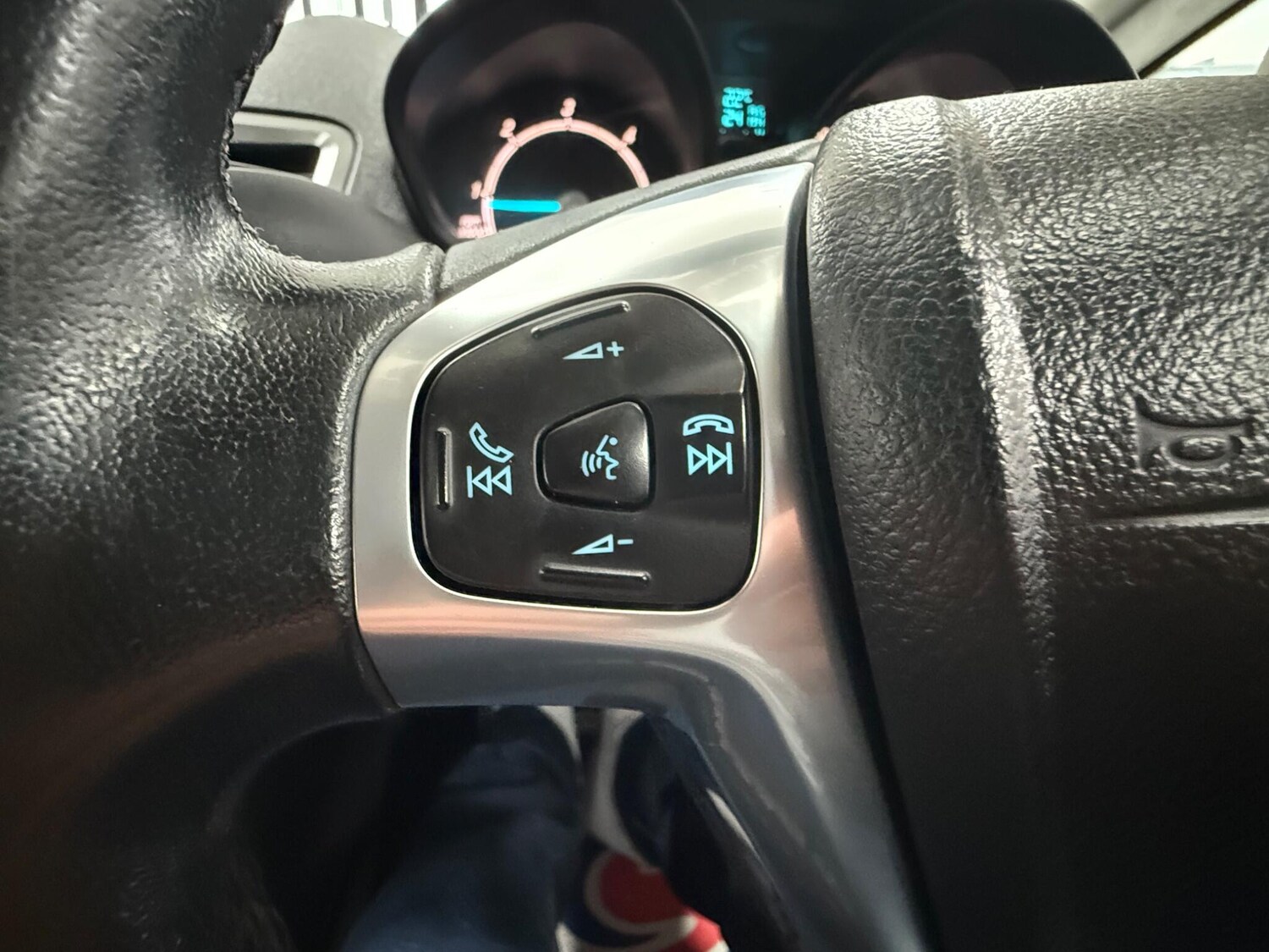 Used Ford Fiesta Van 2016 for sale - 75414924: Photo 27