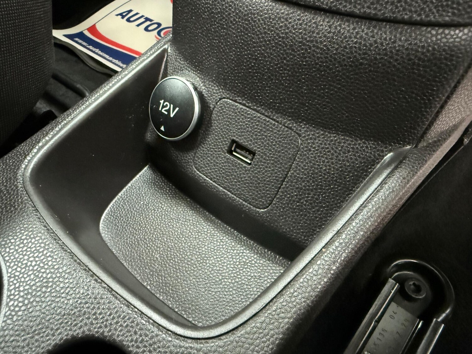 Used Ford Fiesta Van 2016 for sale - 75414924: Photo 28