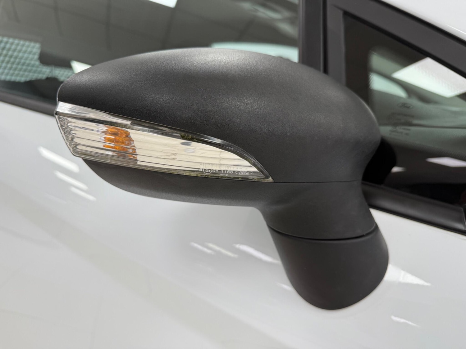 Used Ford Fiesta Van 2016 for sale - 75414924: Photo 35