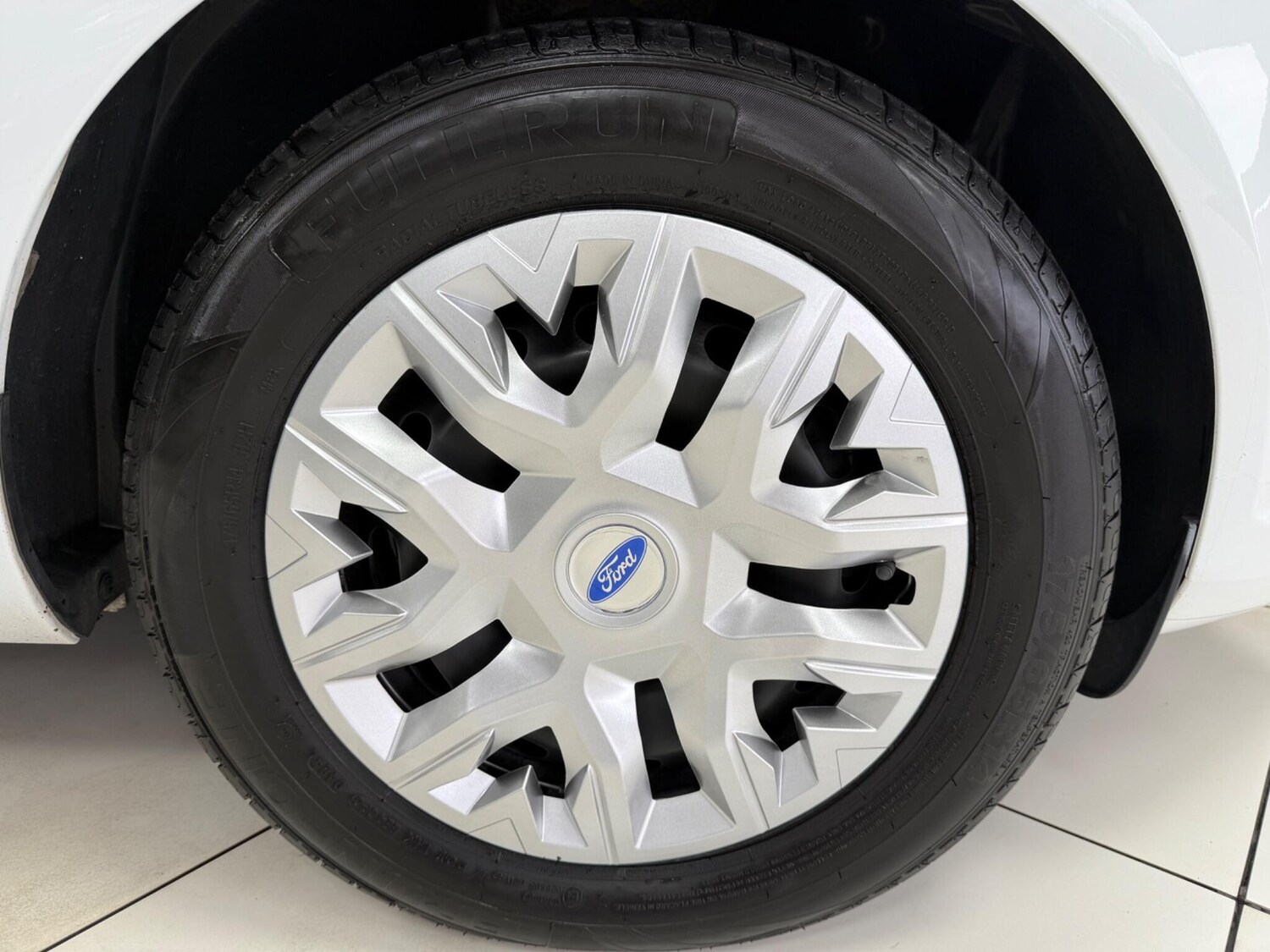 Used Ford Fiesta Van 2016 for sale - 75414924: Photo 49