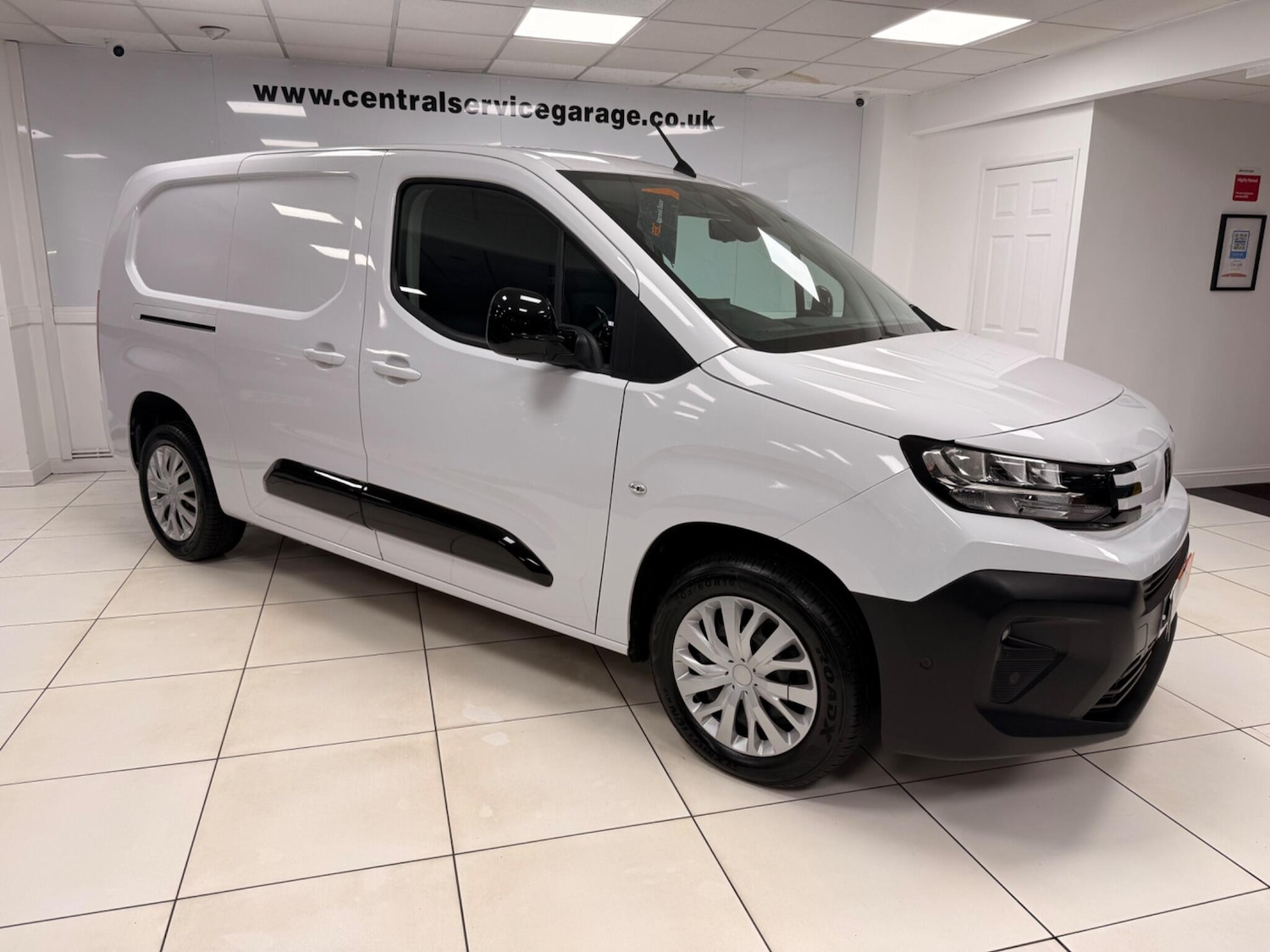 Used Peugeot Partner 2024 for sale - 76701922: Photo 3