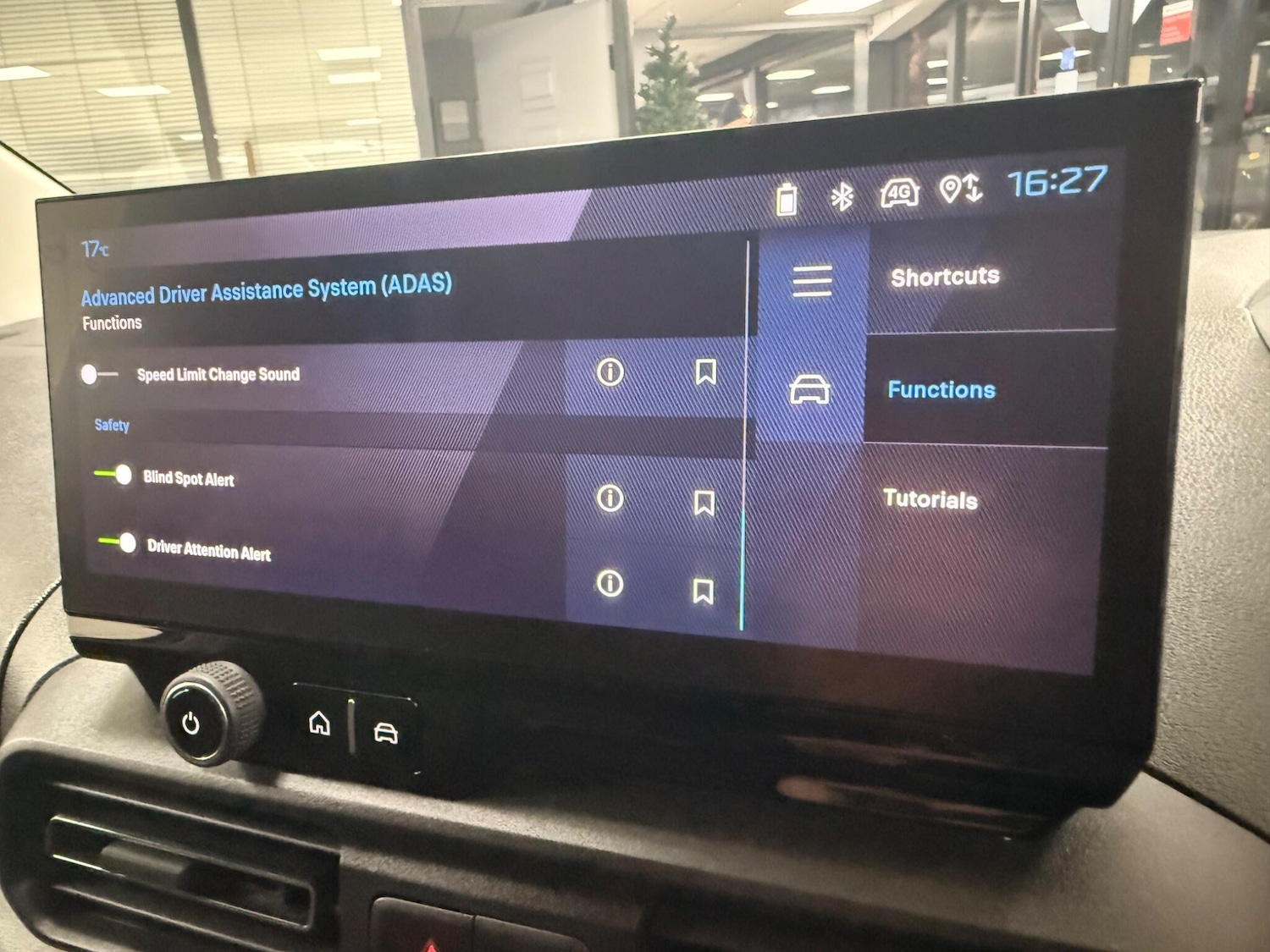 Used Peugeot Partner 2024 for sale - 76701922: Photo 30