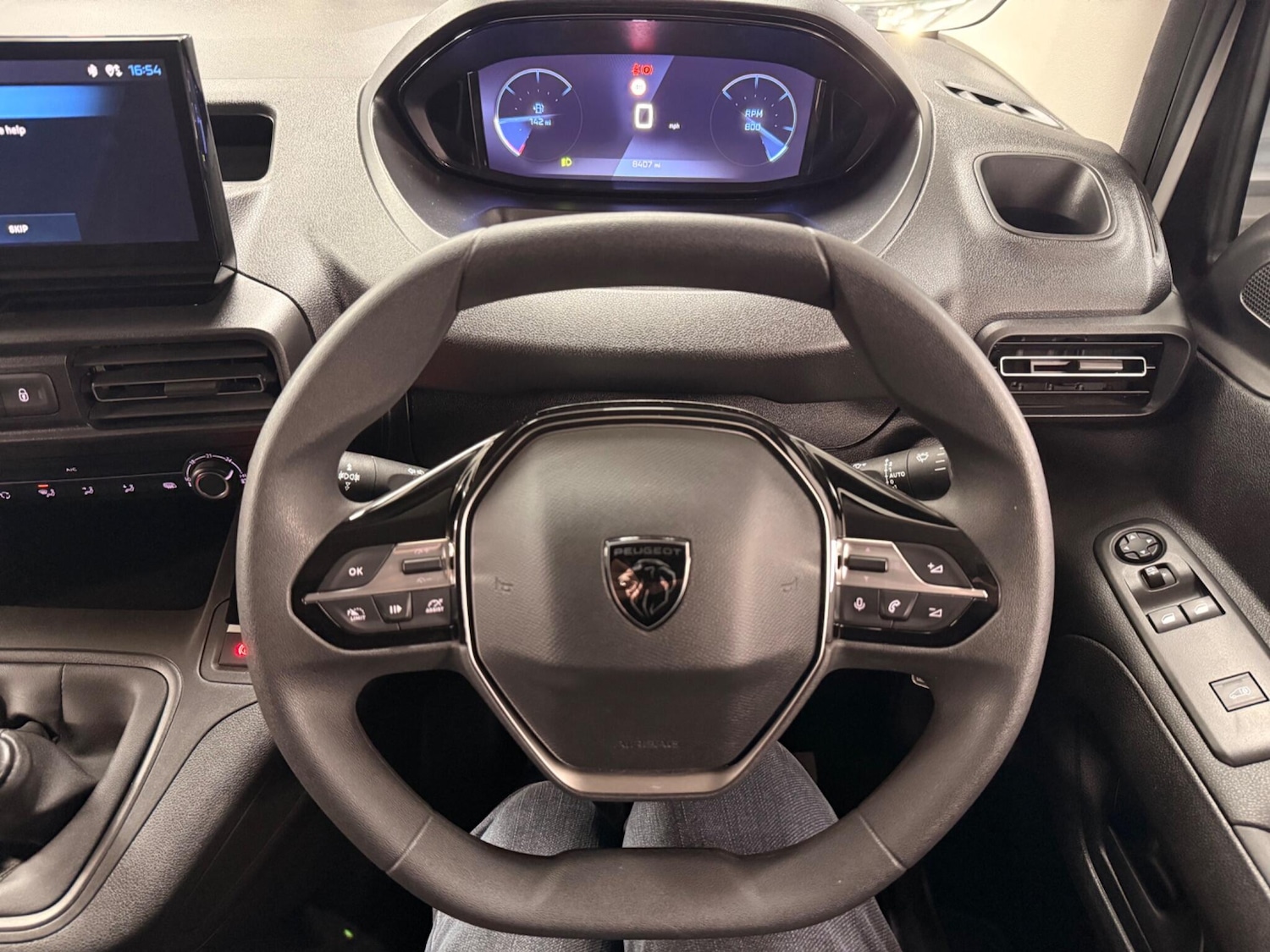 Used Peugeot Partner 2024 for sale - 76701922: Photo 42