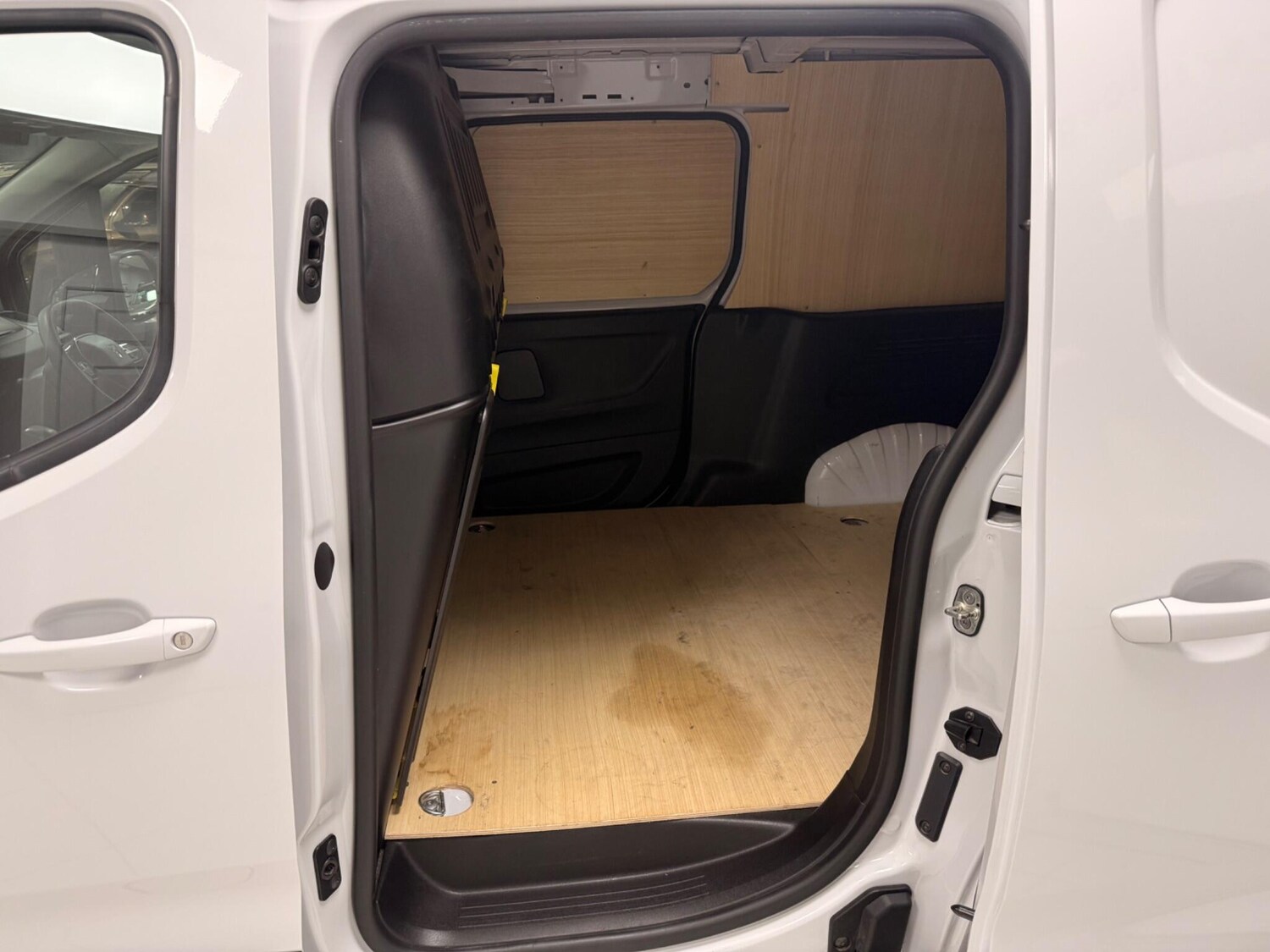Used Peugeot Partner 2024 for sale - 76701922: Photo 62