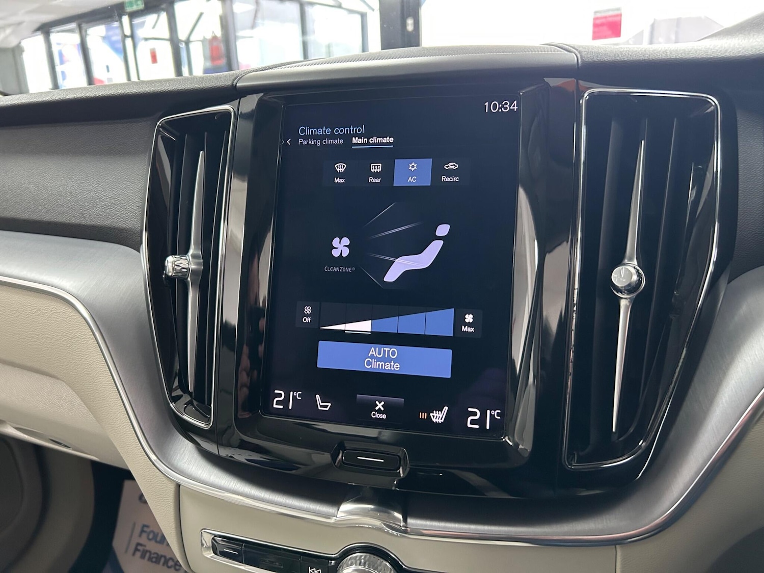 Used Volvo XC60 2020 for sale - 77412205: Photo 27