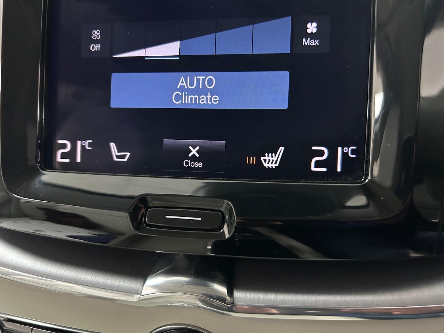 Used Volvo XC60 2020 for sale - 77412205: Photo 29