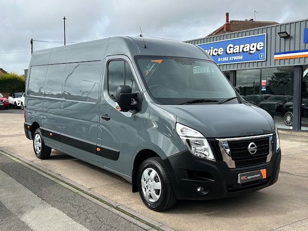 Used Nissan Interstar 2023 for sale - 75256906: Photo 1