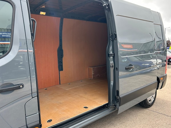 Used Nissan Interstar 2023 for sale - 75256906: Photo 51