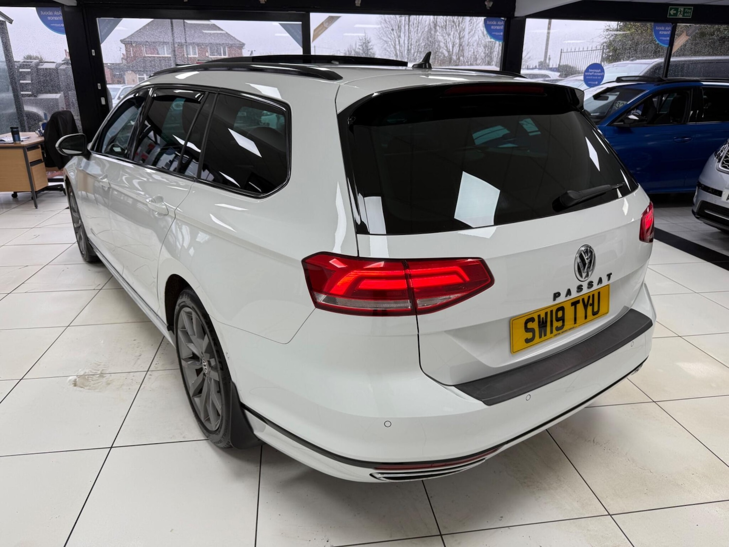 Used Volkswagen Passat for sale - 77344682: Photo 70