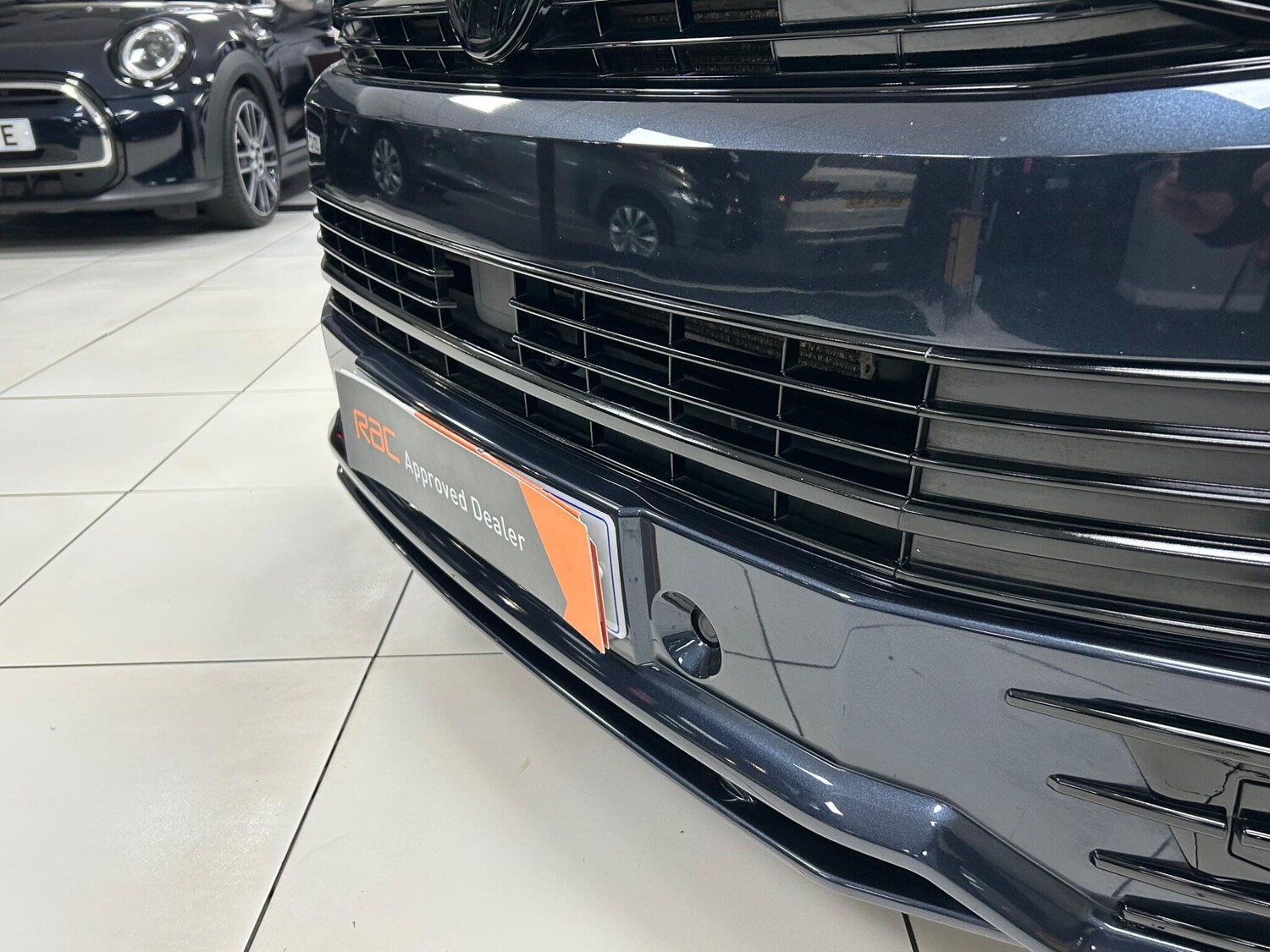 Used Volkswagen Transporter Shuttle for sale - 76441403: Photo 57