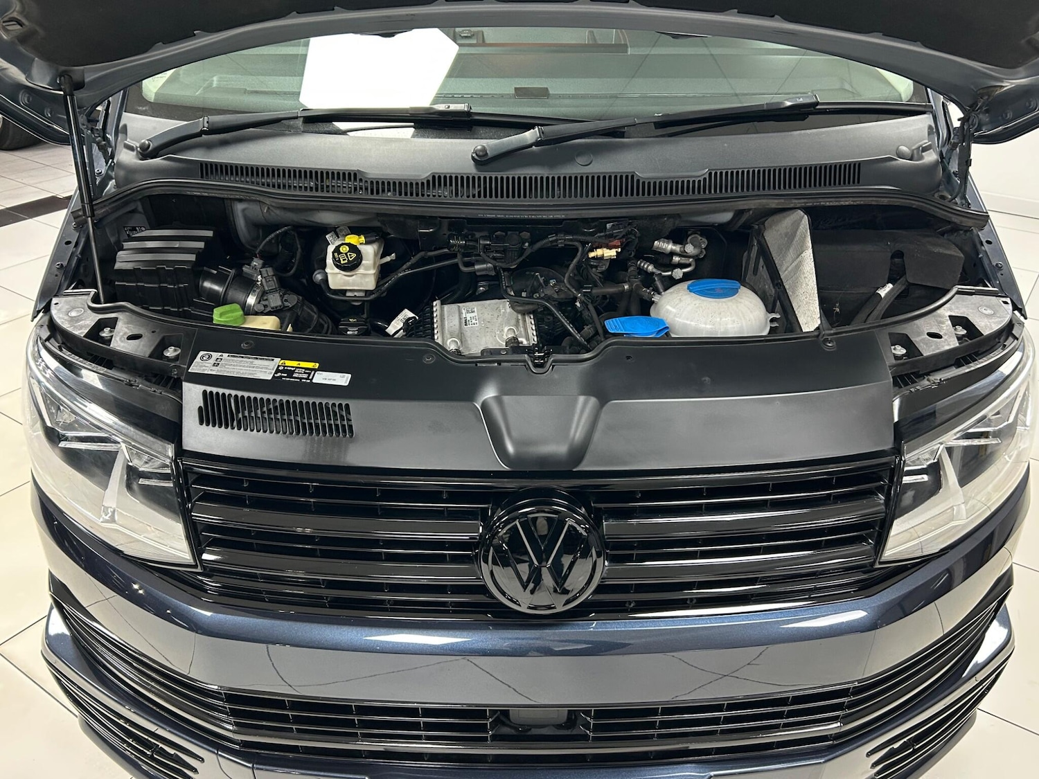 Used Volkswagen Transporter Shuttle for sale - 76441403: Photo 60