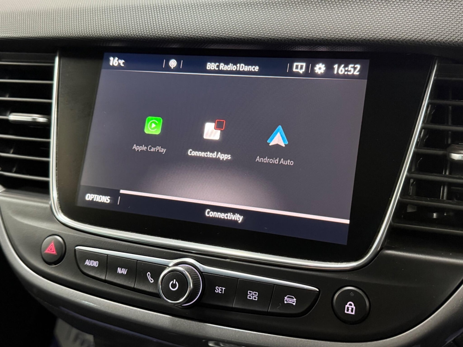 Used Vauxhall Crossland 2022 for sale - 76336559: Photo 27