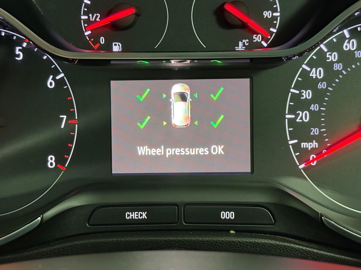 Used Vauxhall Crossland 2022 for sale - 76336559: Photo 34