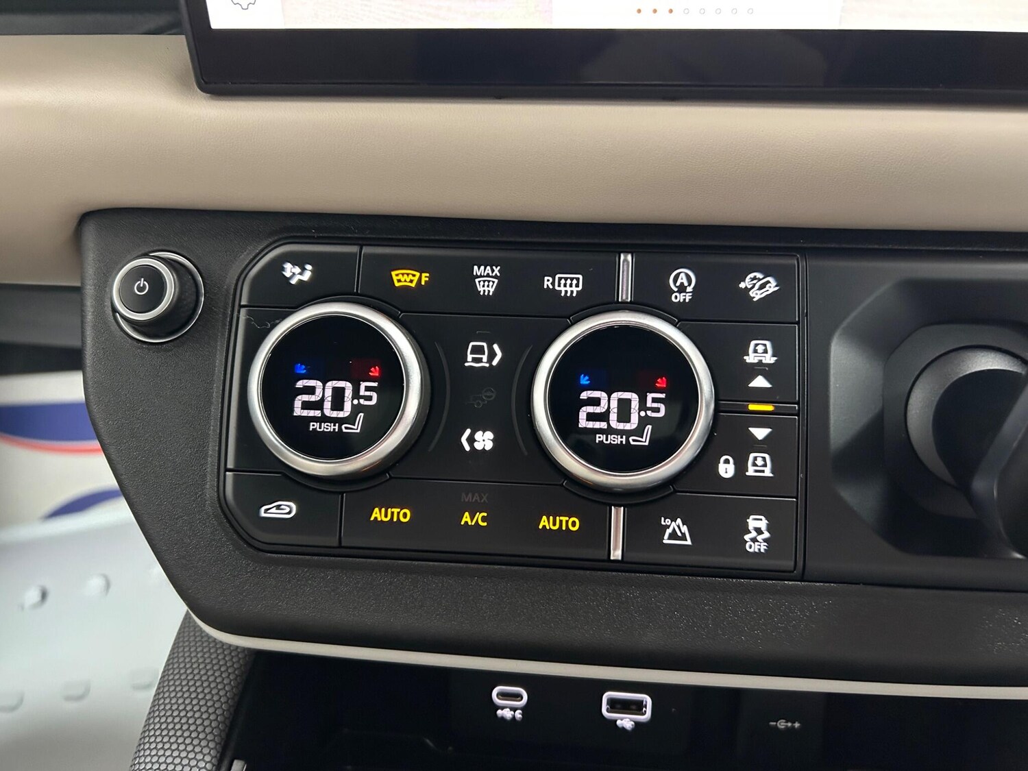 Used Land Rover Defender 110 2021 for sale - 75634219: Photo 47