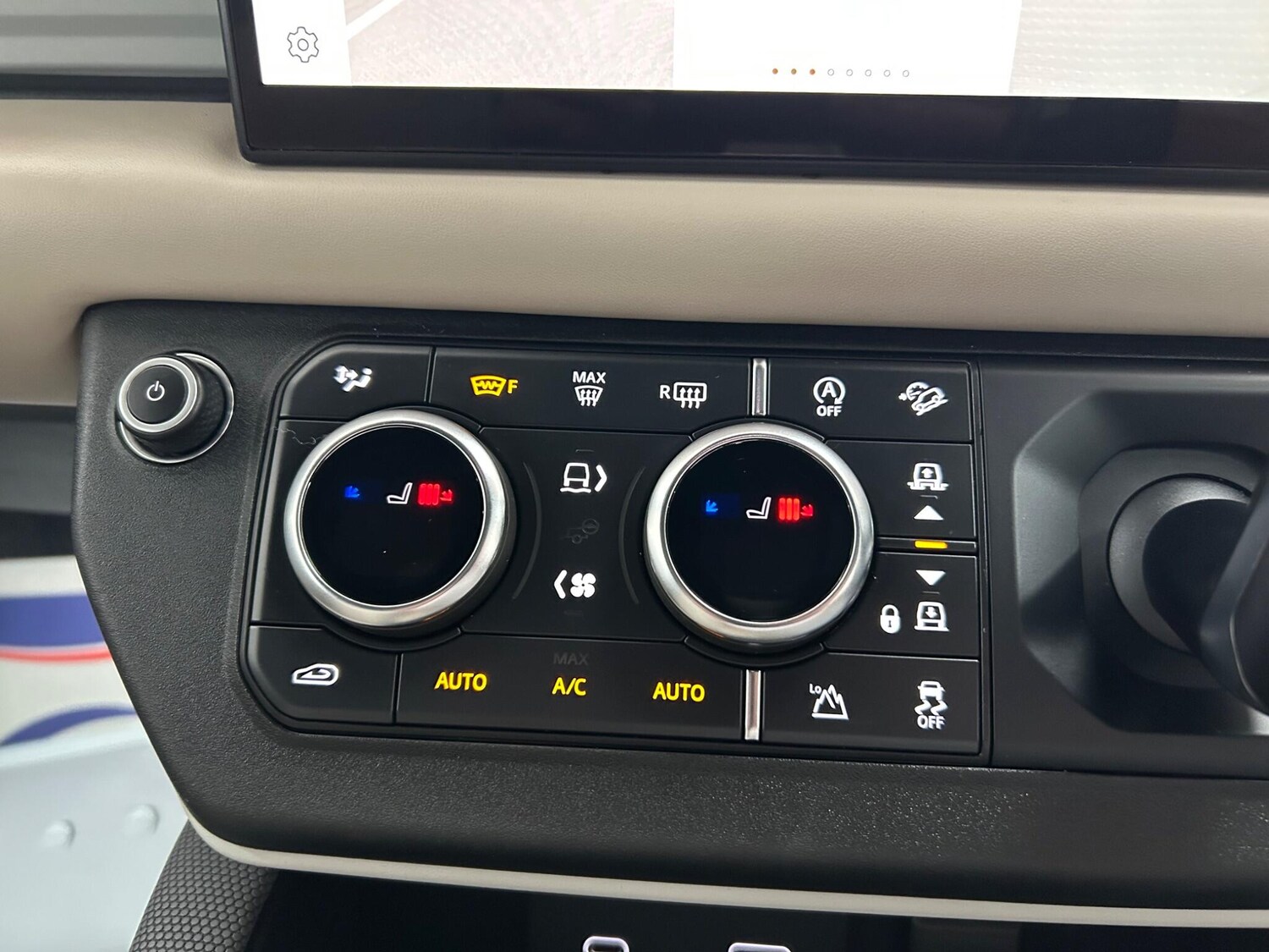 Used Land Rover Defender 110 2021 for sale - 75634219: Photo 48