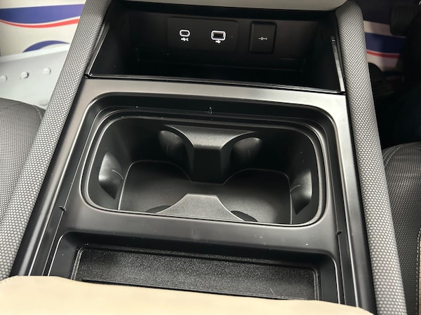 Used Land Rover Defender 110 2021 for sale - 75634219: Photo 55