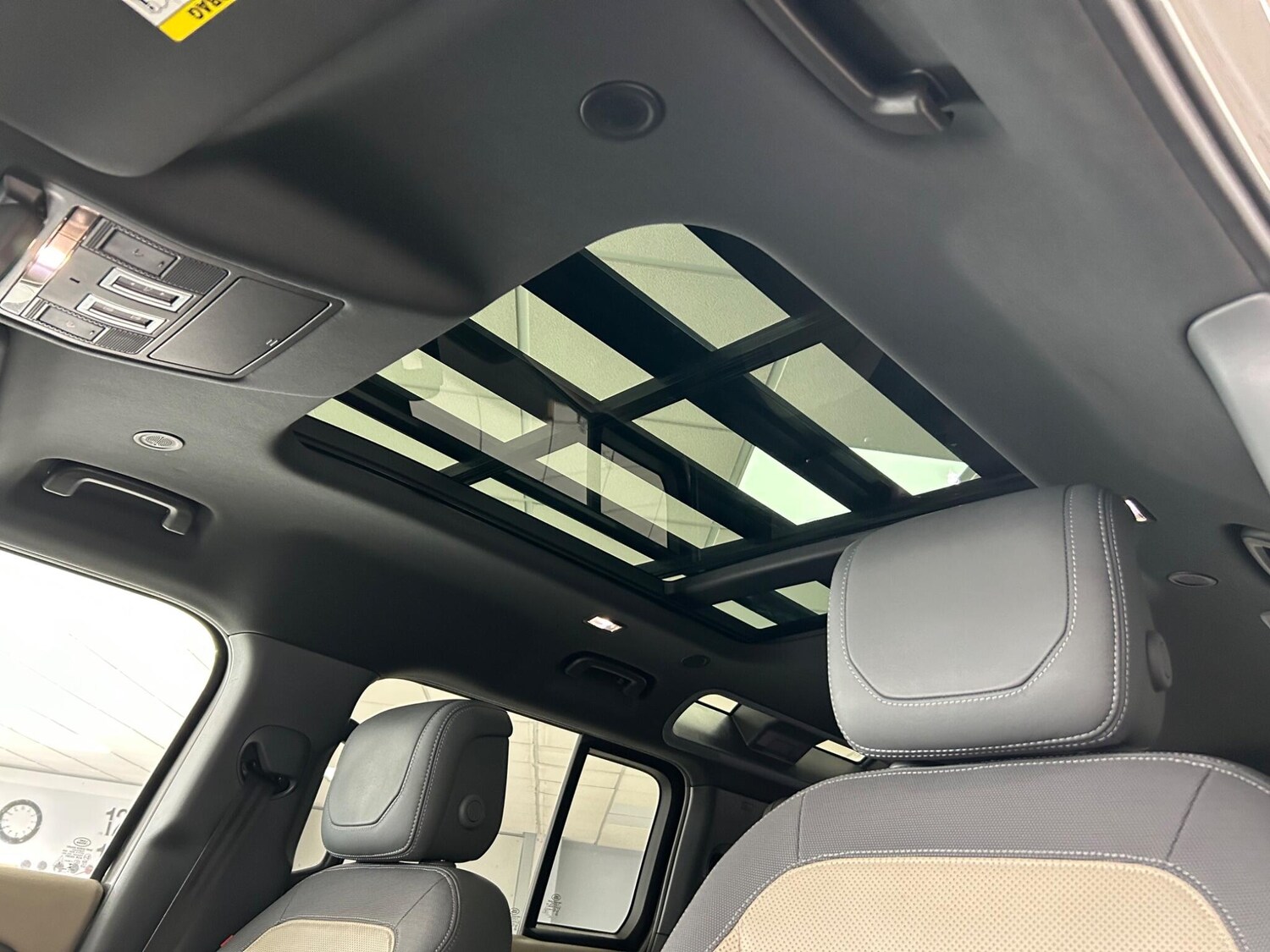 Used Land Rover Defender 110 2021 for sale - 75634219: Photo 57