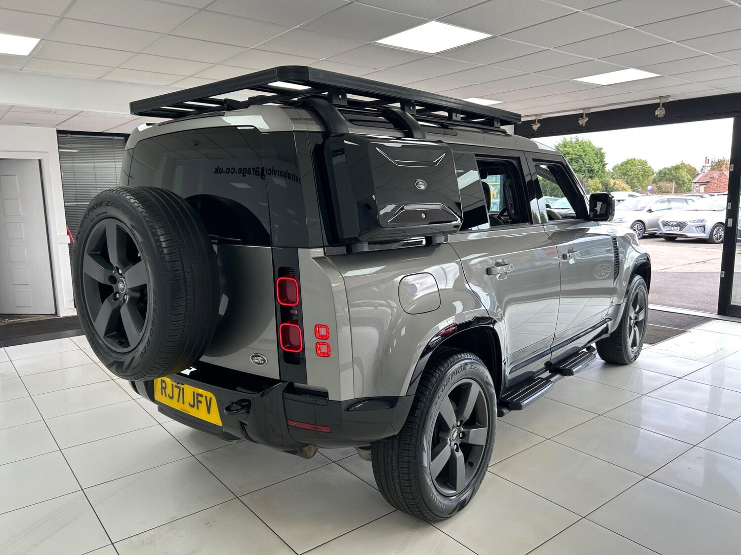 Used Land Rover Defender 110 2021 for sale - 75634219: Photo 69